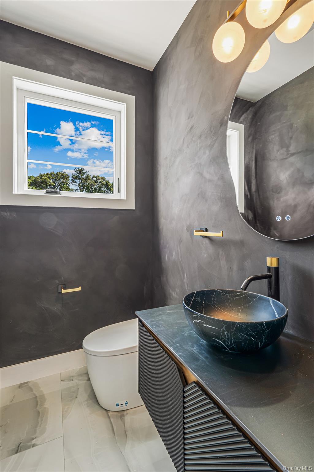 97 North Court – For Sale photo 9