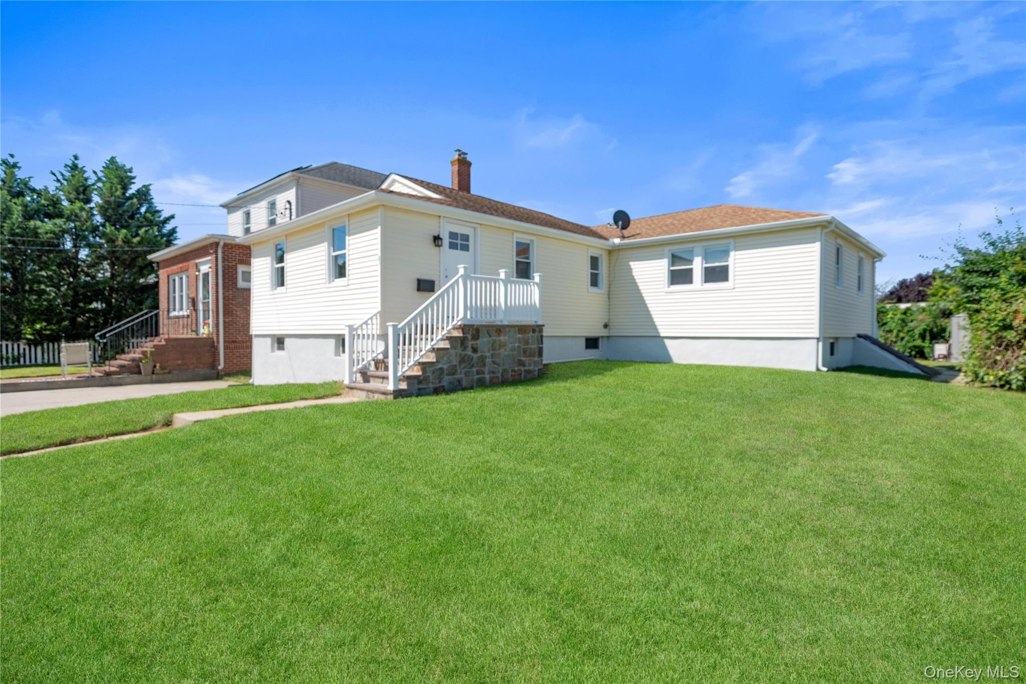 91 1st Avenue – For Sale
