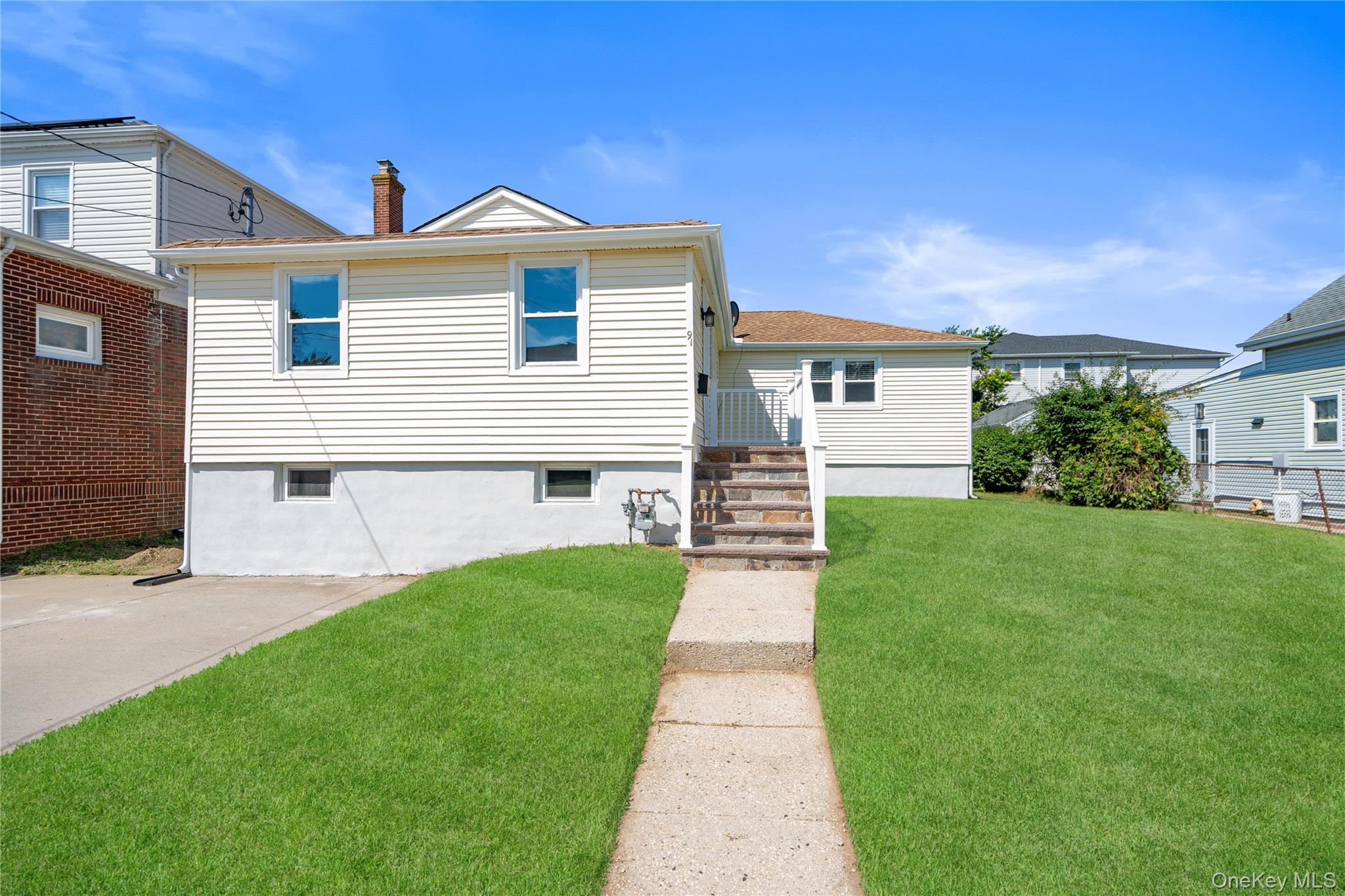 91 1st Avenue – For Sale photo 2