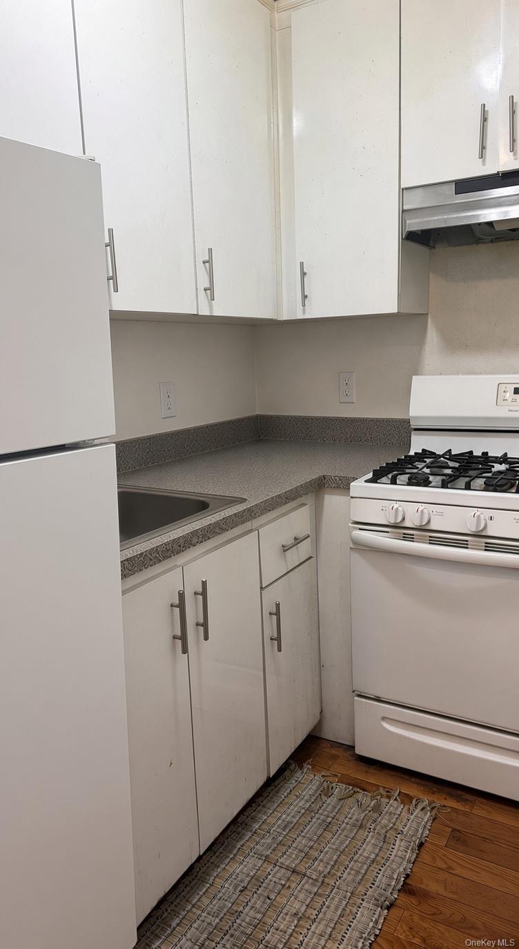 86-10 Grand Avenue, Unit 4D photo 5