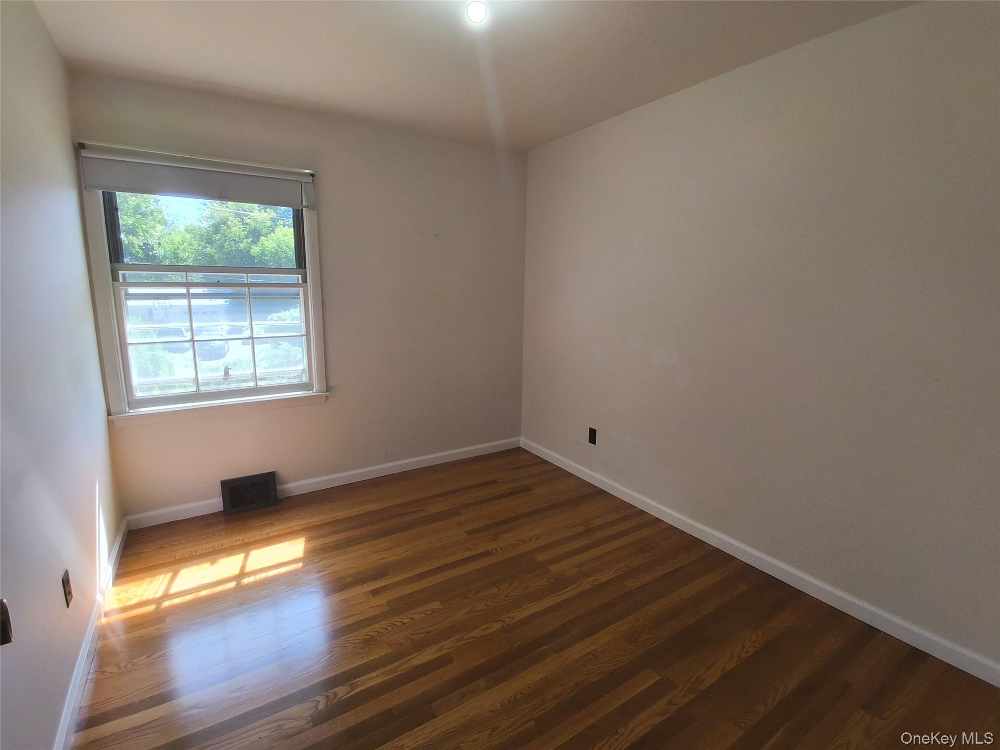 515 High Street – For Rent photo 11