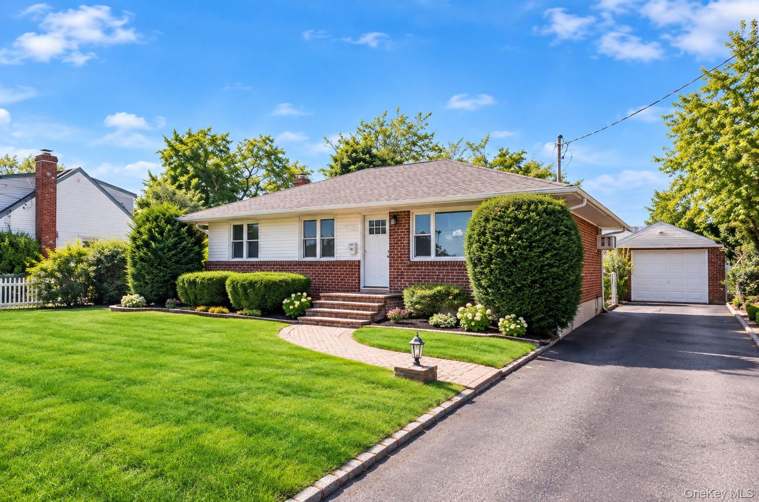 1839 Front Street – For Sale photo 3