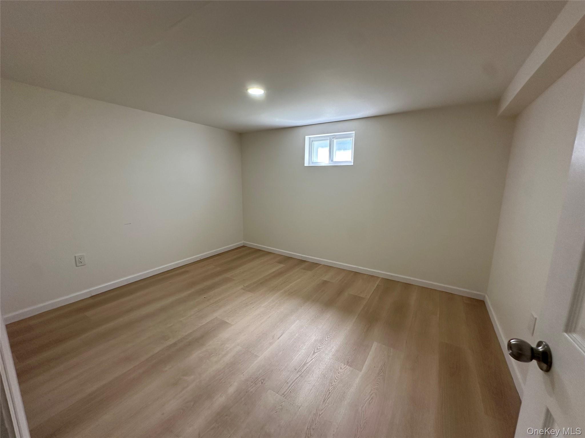 1839 Front Street – For Sale photo 16