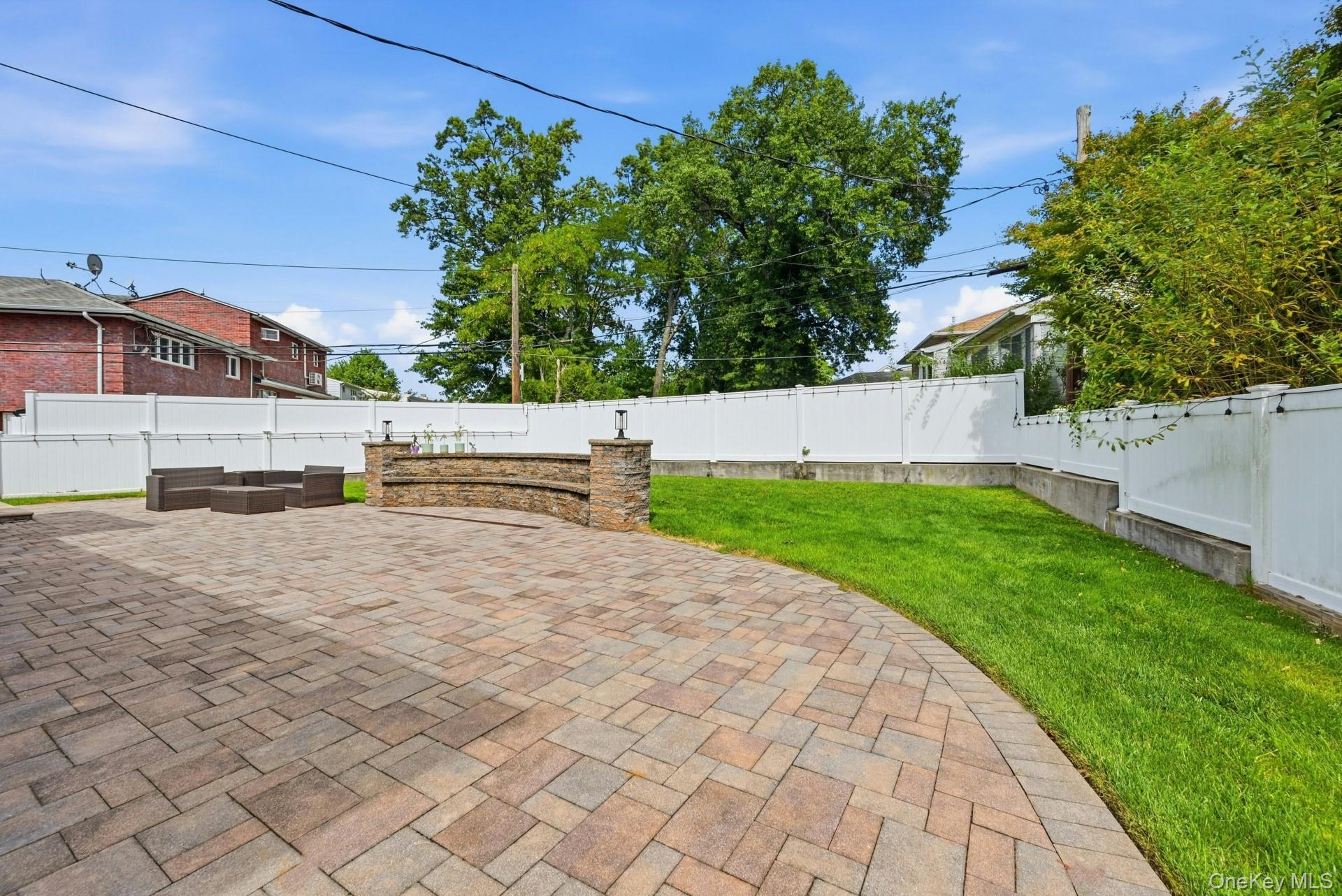 2 Peppermill Road – For Sale photo 33