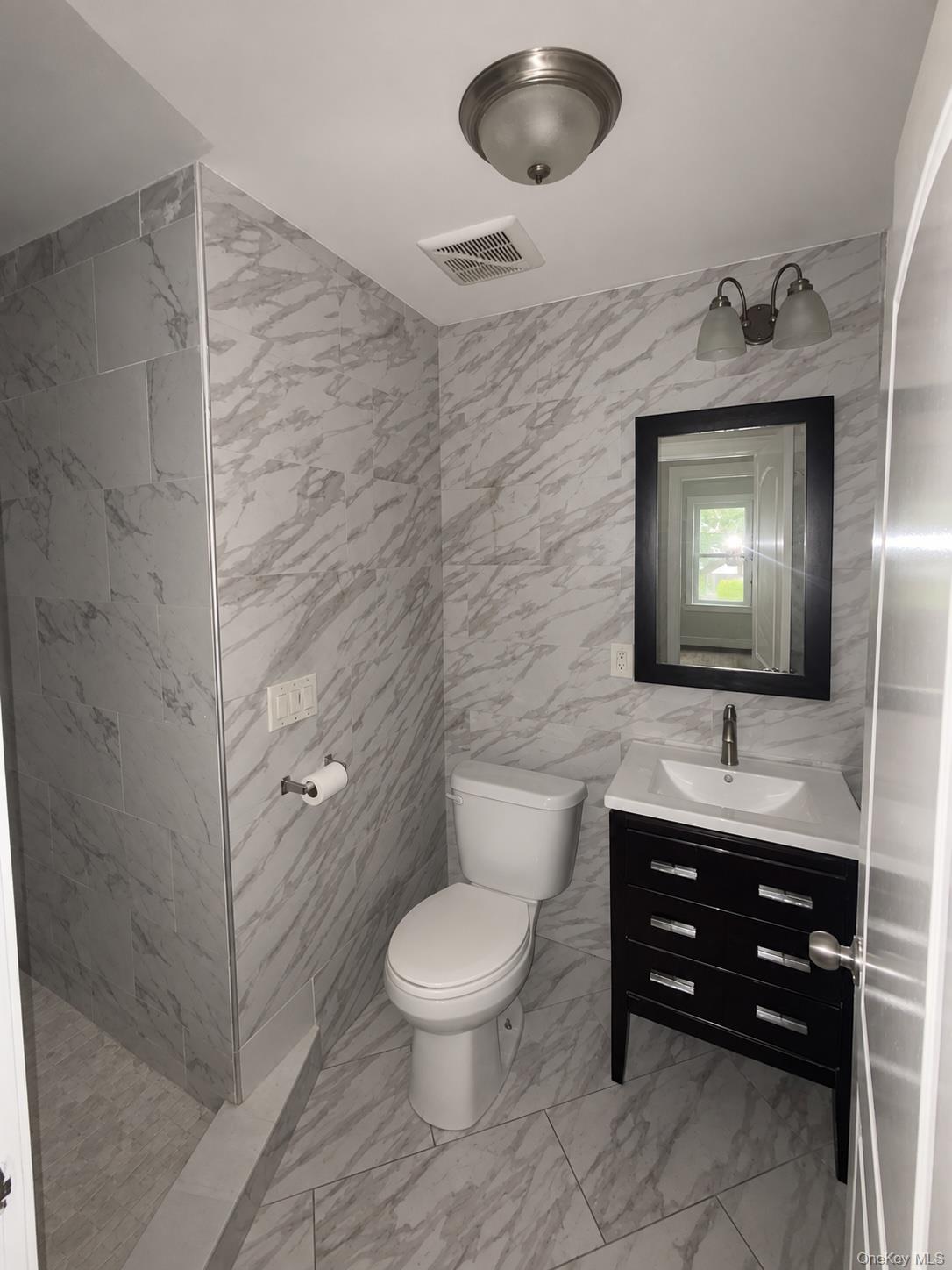 9110 Avenue L – For Rent photo 6