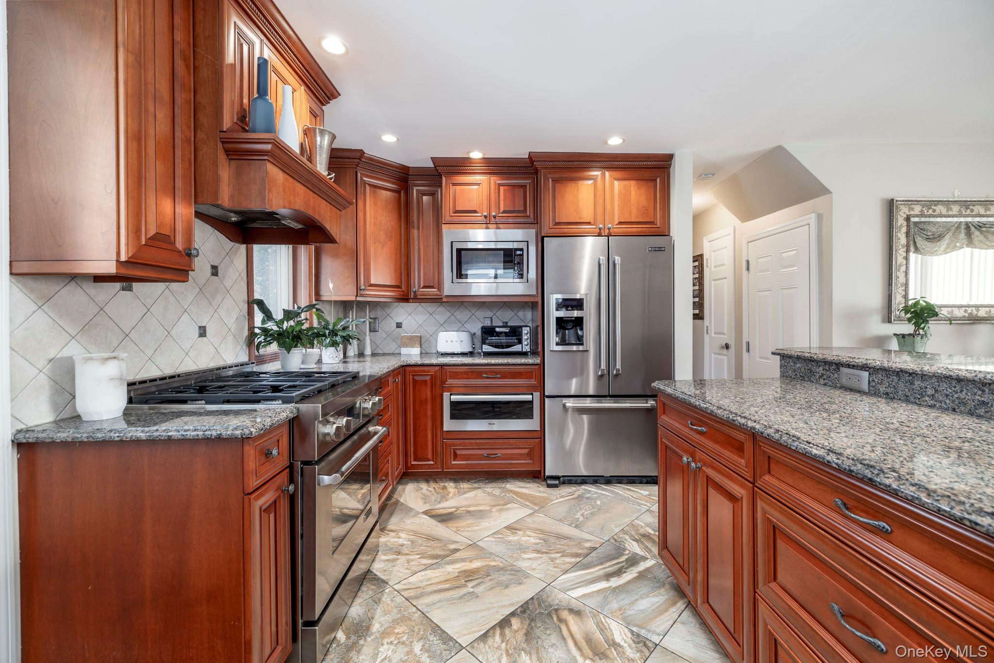2569 Wantagh Avenue – For Sale photo 11