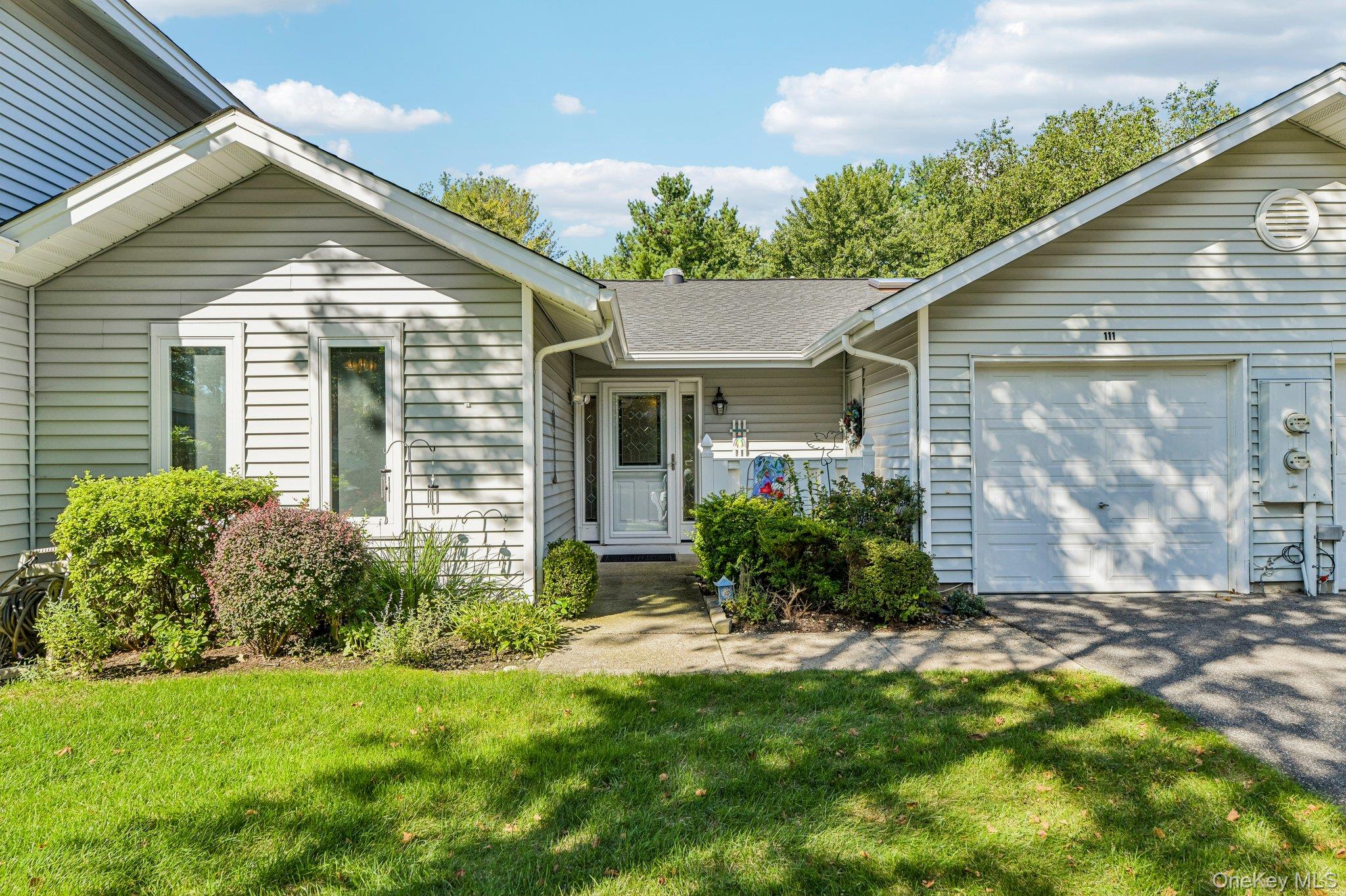111 Fairfield Drive, Unit 111 photo 3