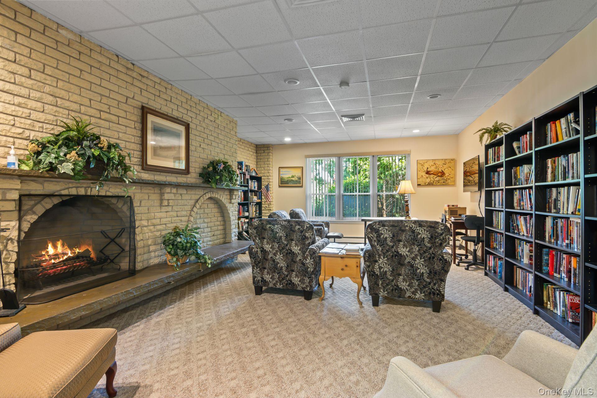 111 Fairfield Drive, Unit 111 photo 36