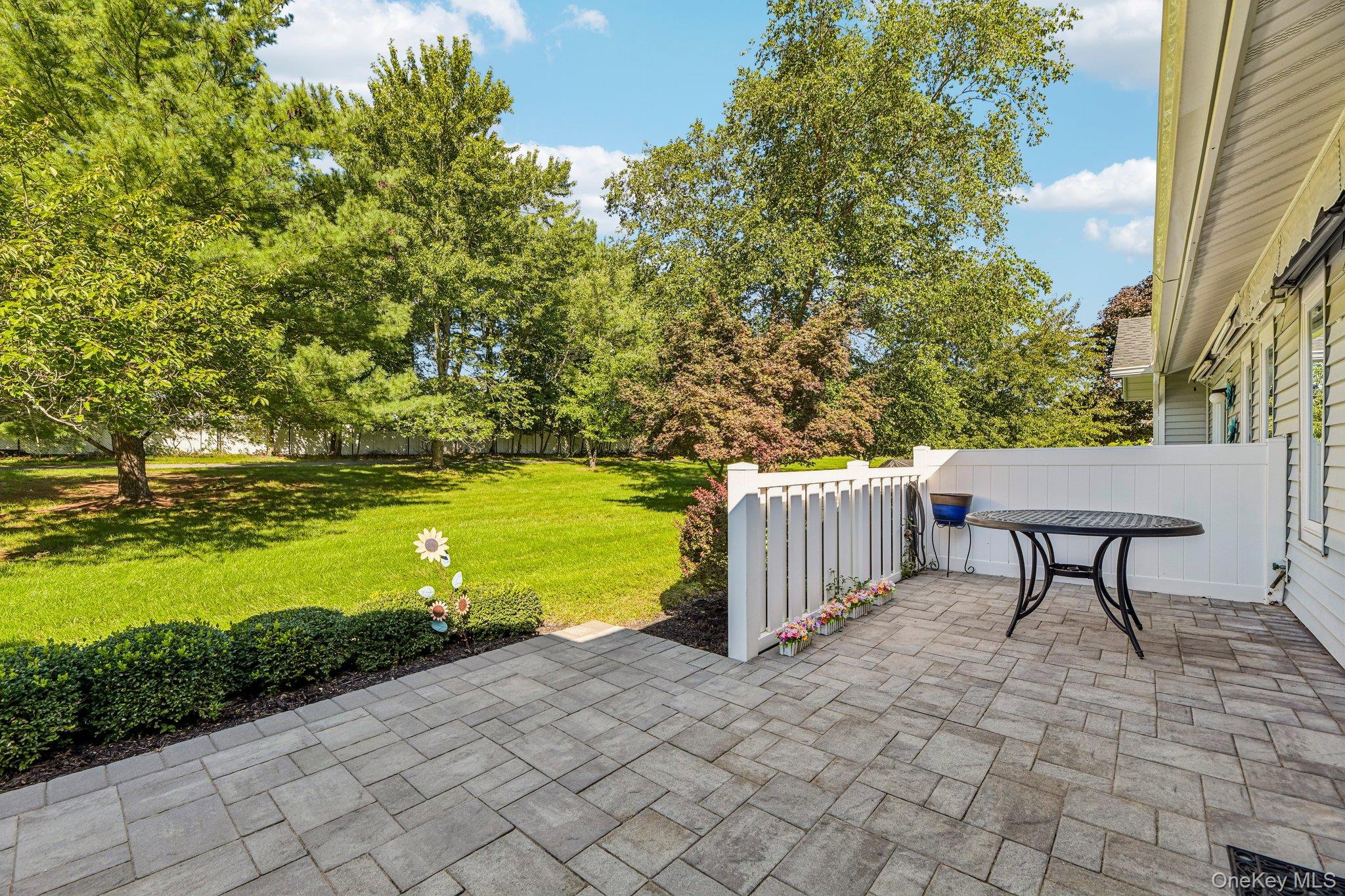 111 Fairfield Drive, Unit 111 photo 29