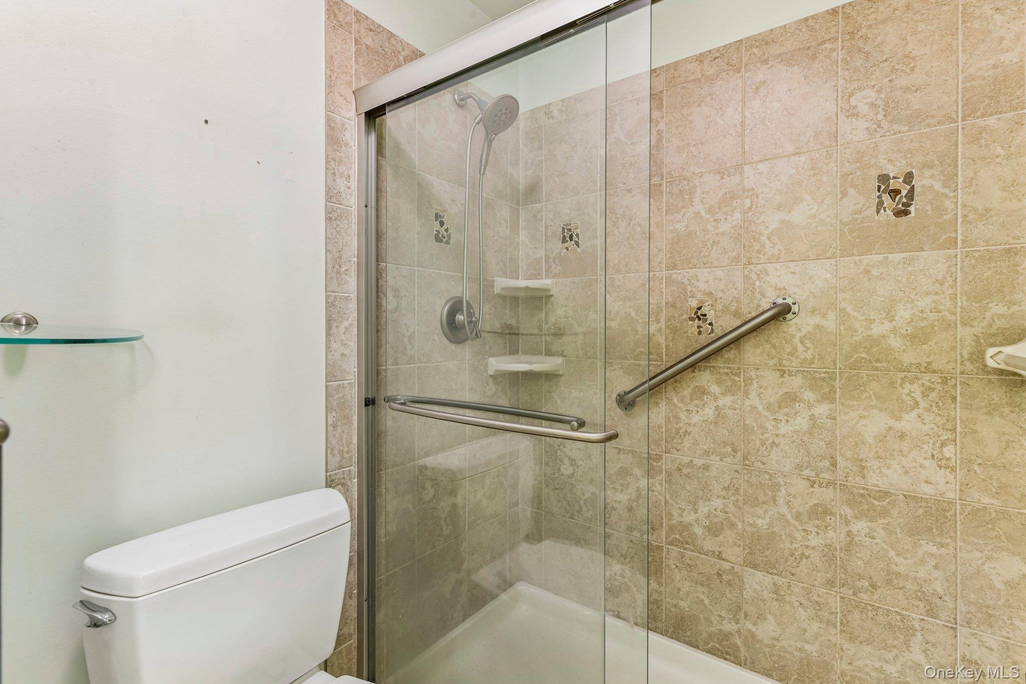 111 Fairfield Drive, Unit 111 photo 19