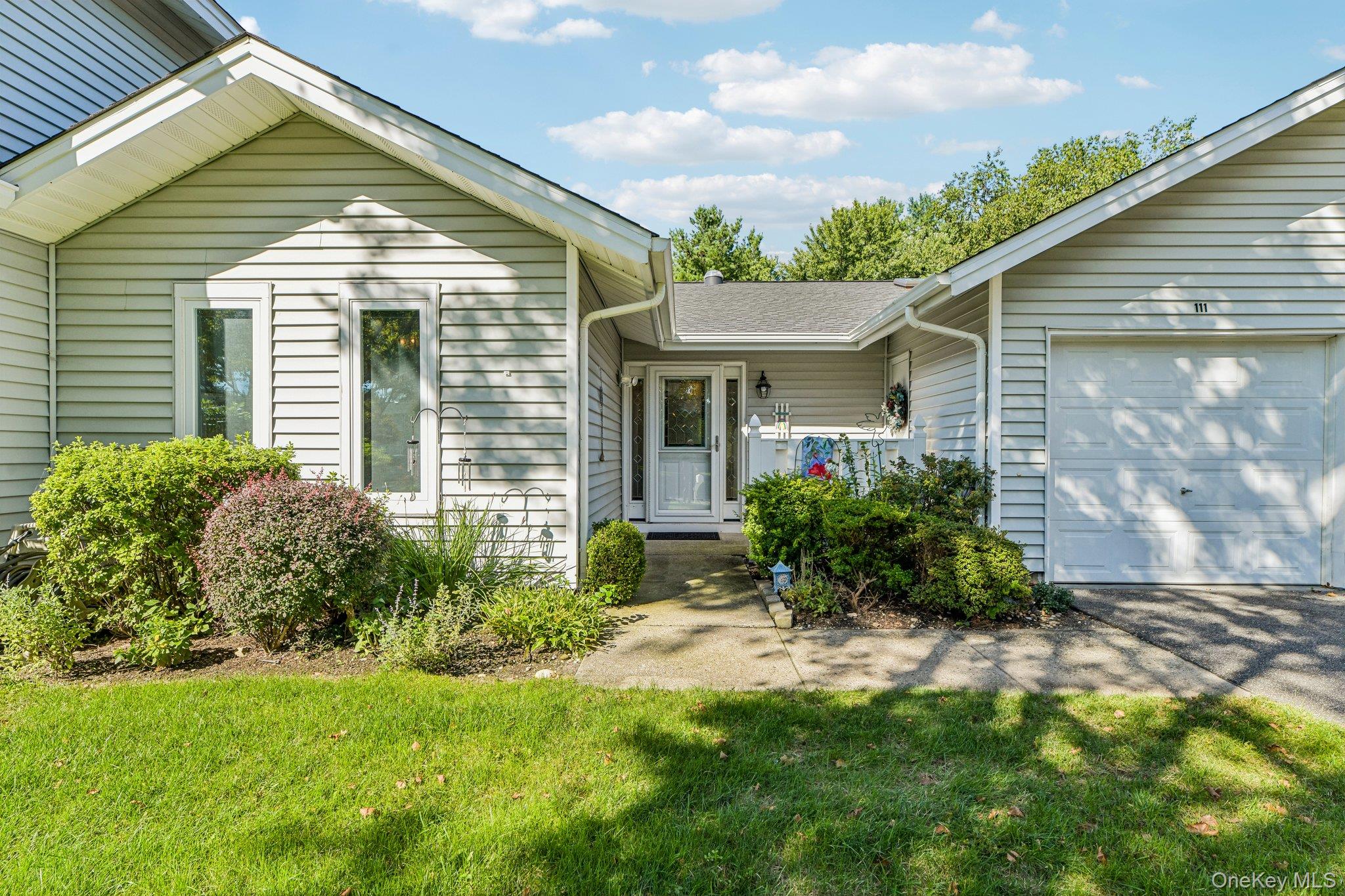 111 Fairfield Drive, Unit 111