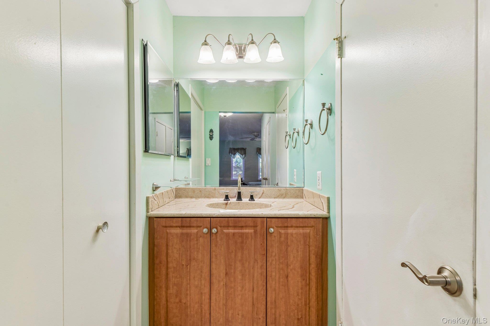 111 Fairfield Drive, Unit 111 photo 18