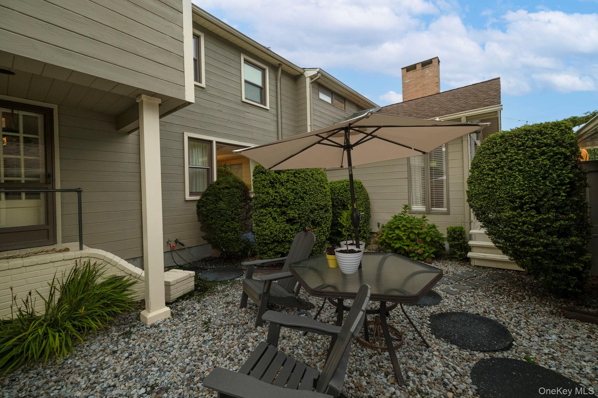 3186 William Street – For Sale photo 8