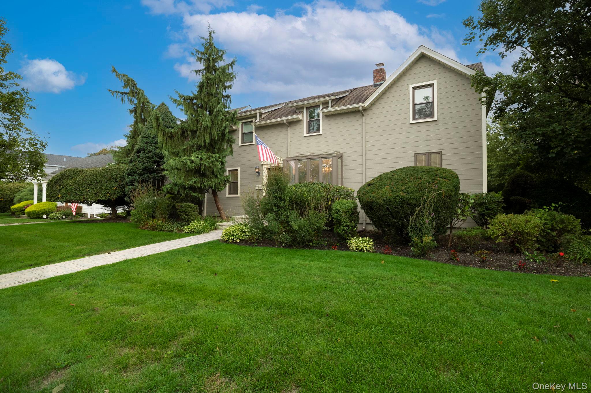 3186 William Street – For Sale photo 4