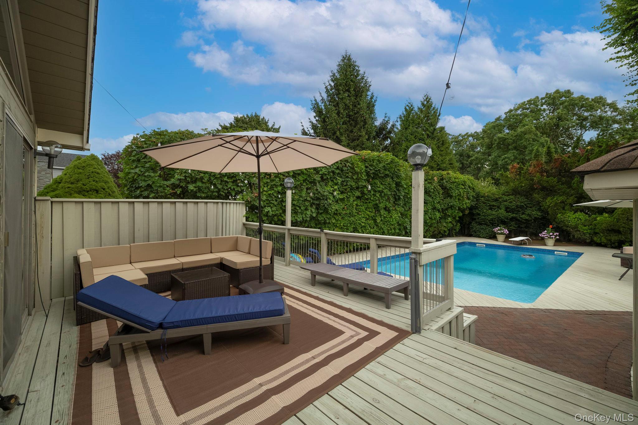 3186 William Street – For Sale photo 37