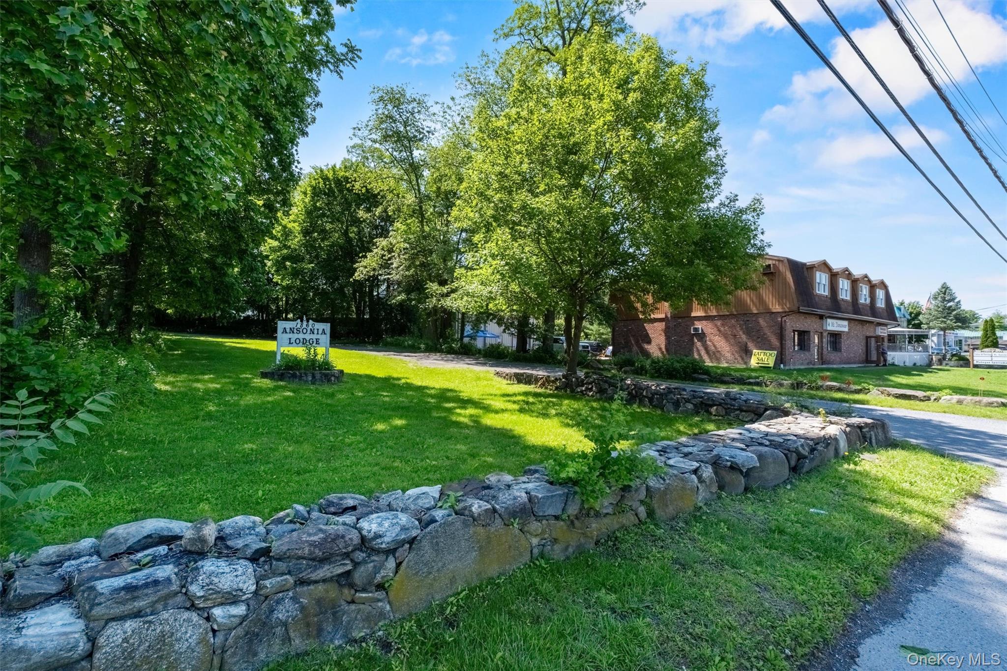 1860 E Main Street, Unit E photo 8