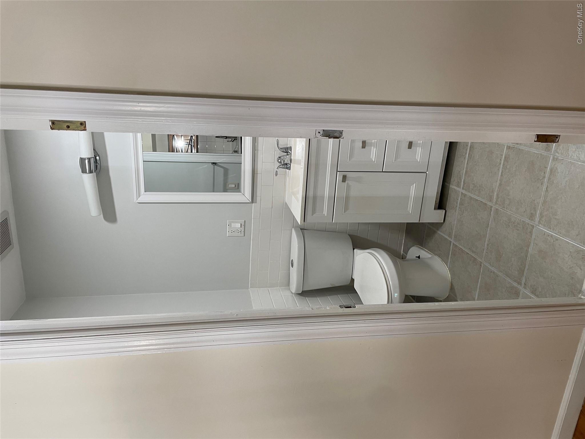 328 Troy Avenue – For Rent photo 4