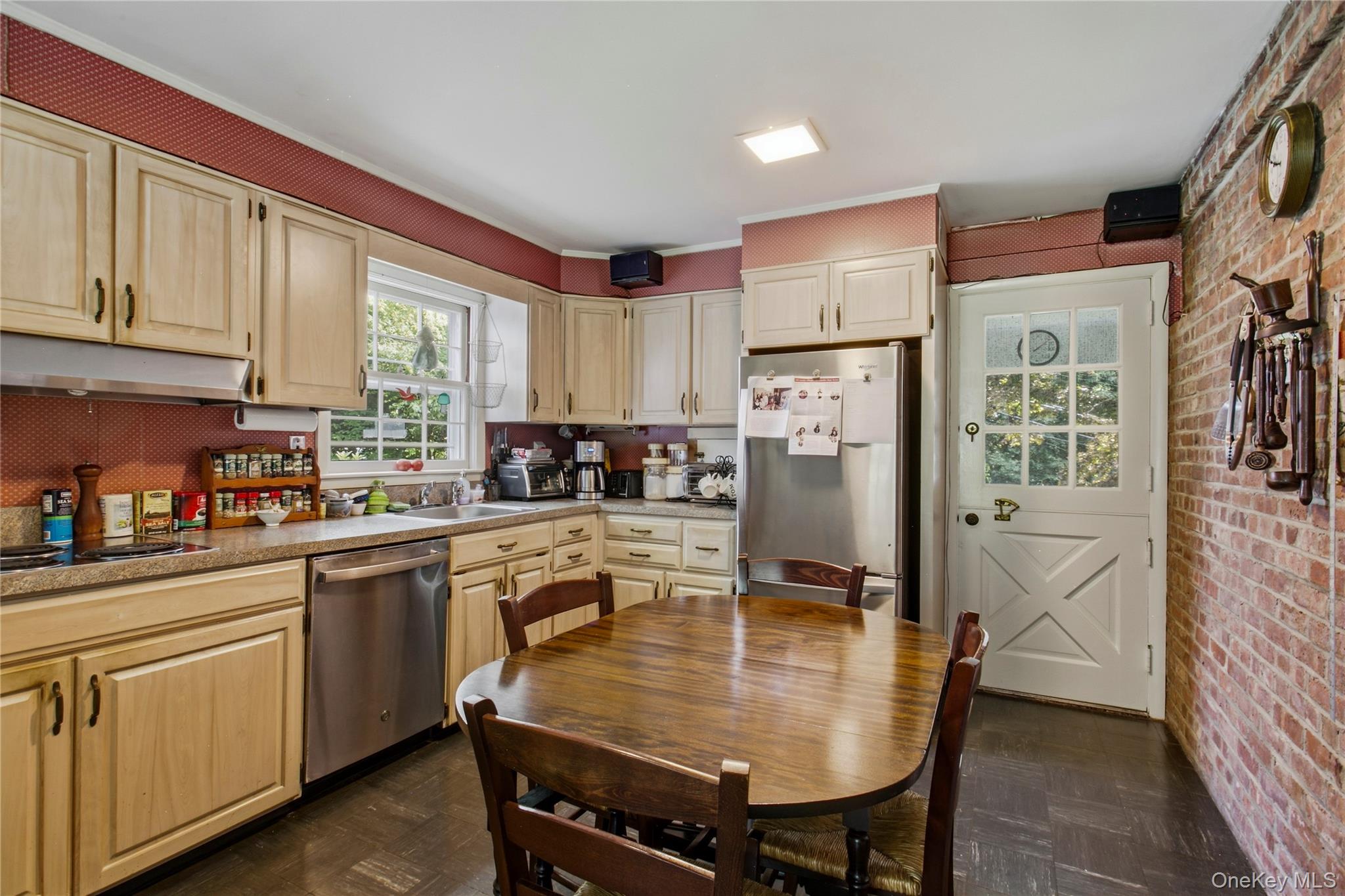 1 Grandview Circle – For Sale photo 10