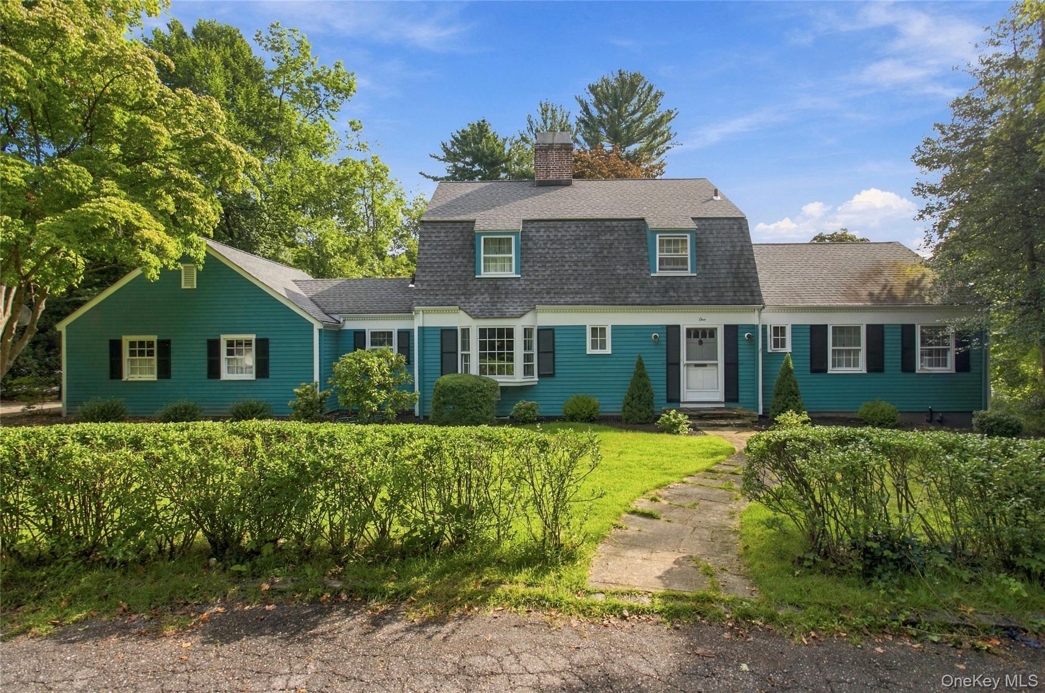 1 Grandview Circle – For Sale