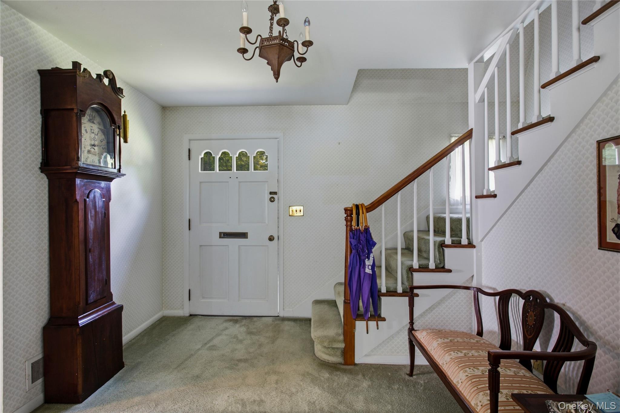1 Grandview Circle – For Sale photo 2