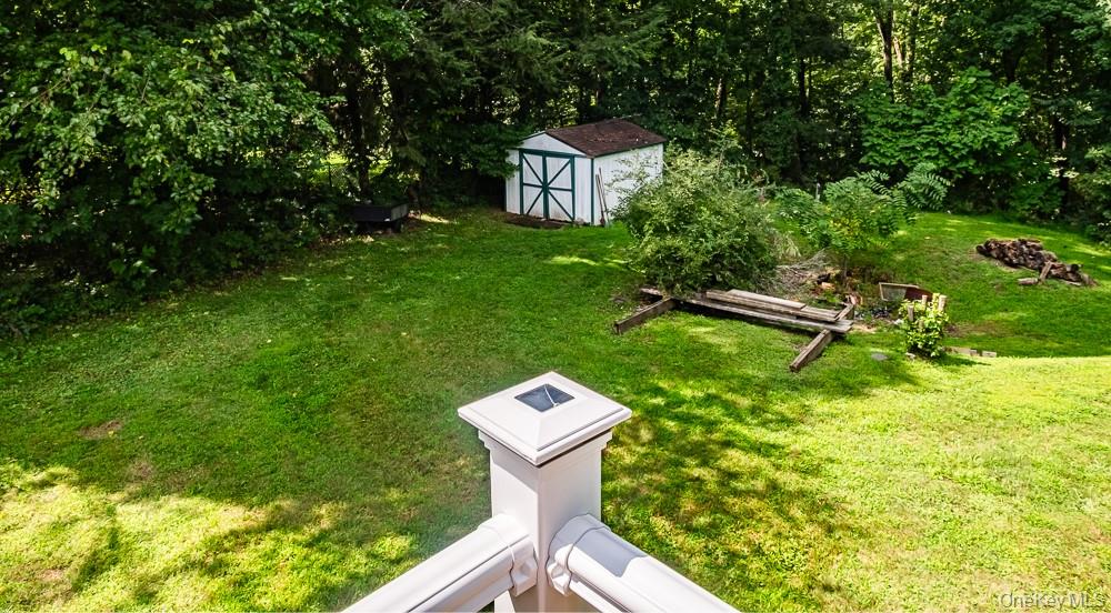 8 W Caroline Drive W – For Sale photo 4