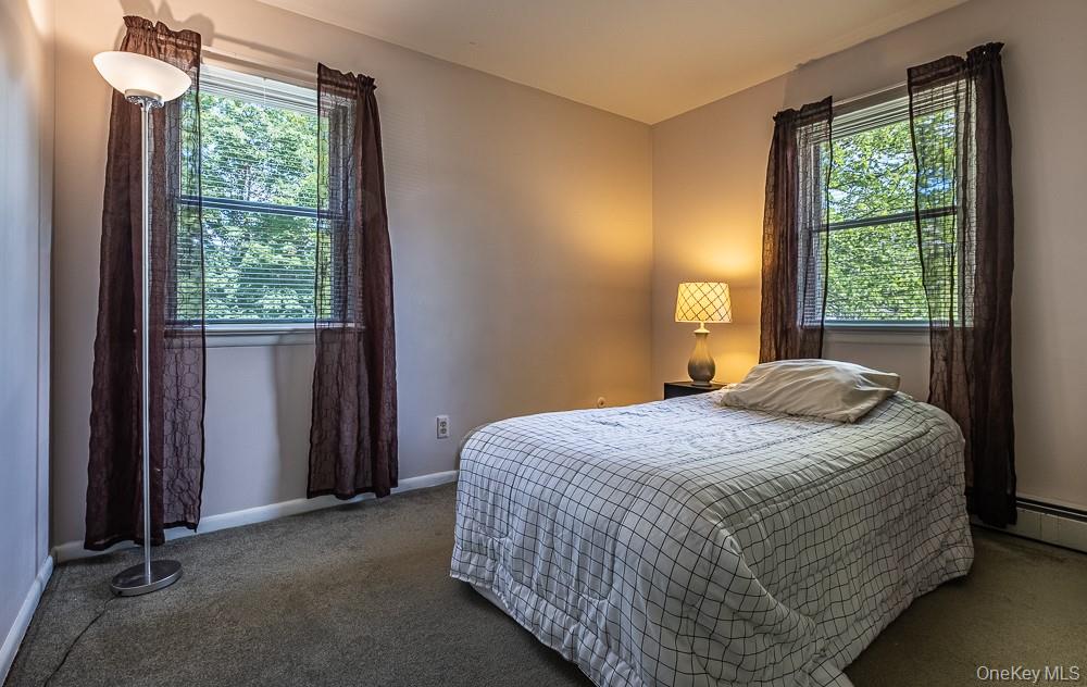 8 W Caroline Drive W – For Sale photo 14