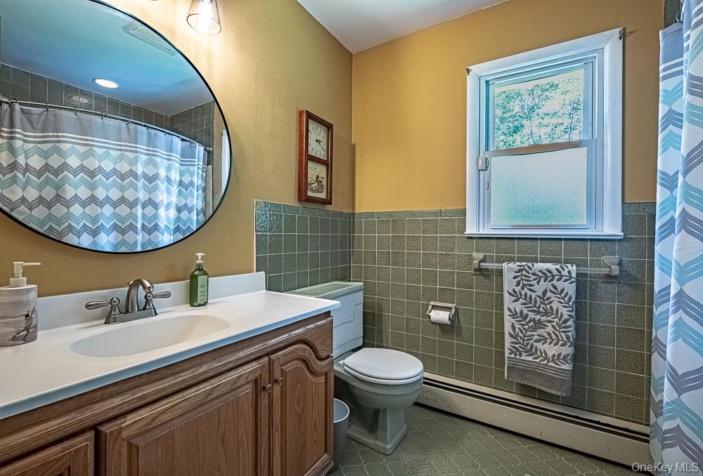 8 W Caroline Drive W – For Sale photo 11