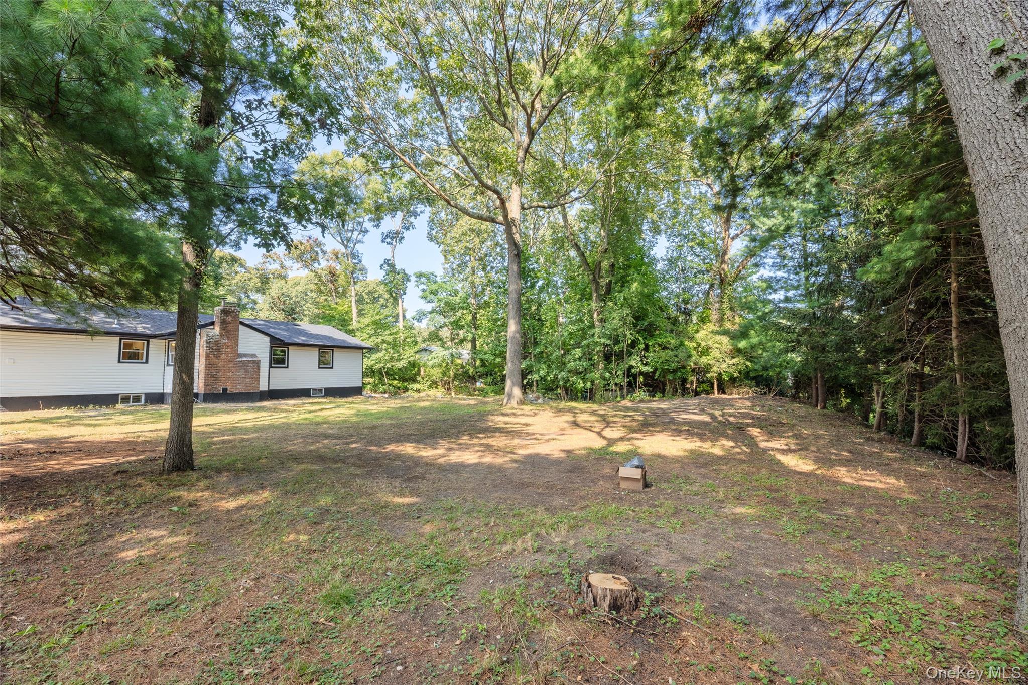 14 Camelot Lane – For Sale photo 14