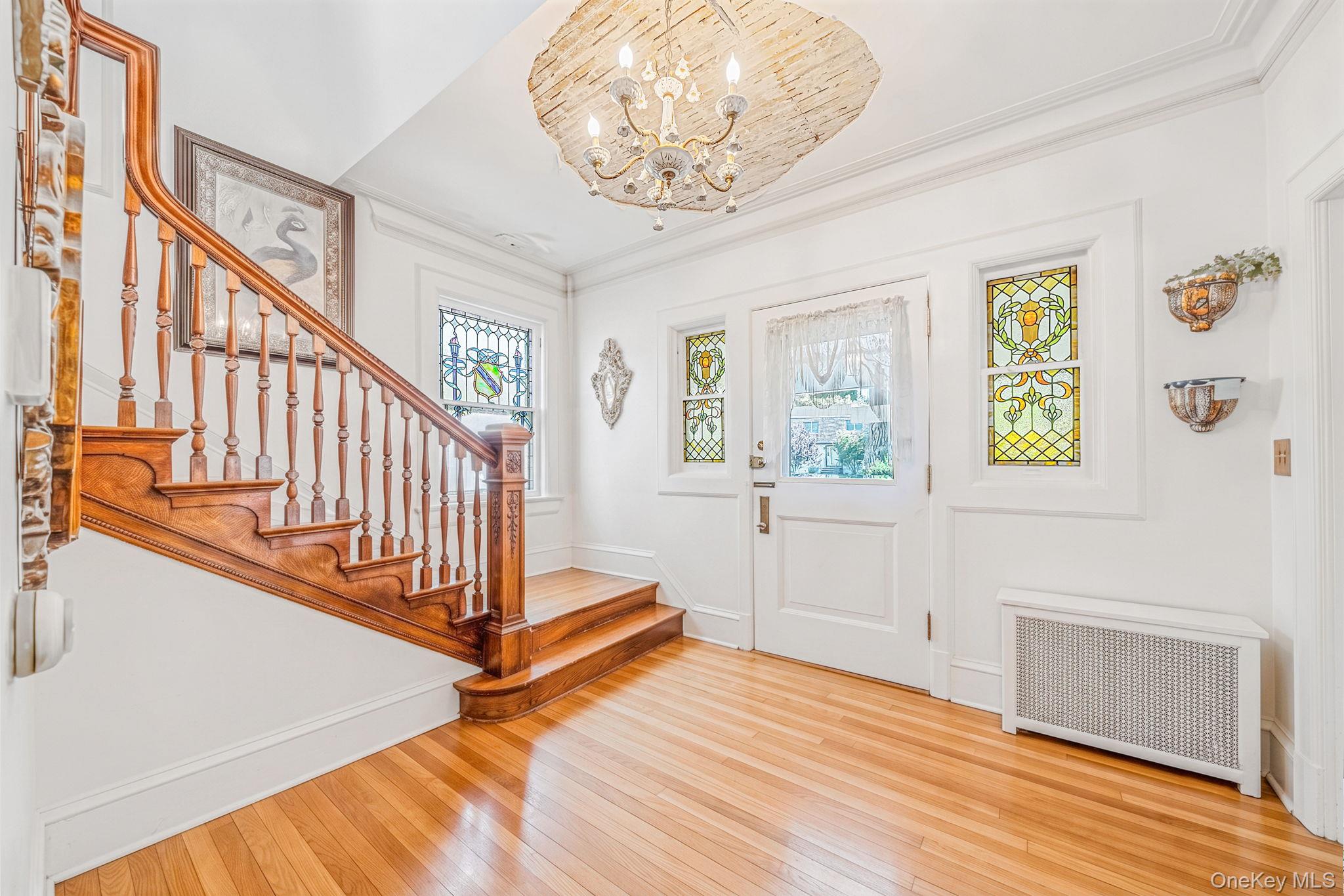 436 Bay Avenue – For Sale photo 2