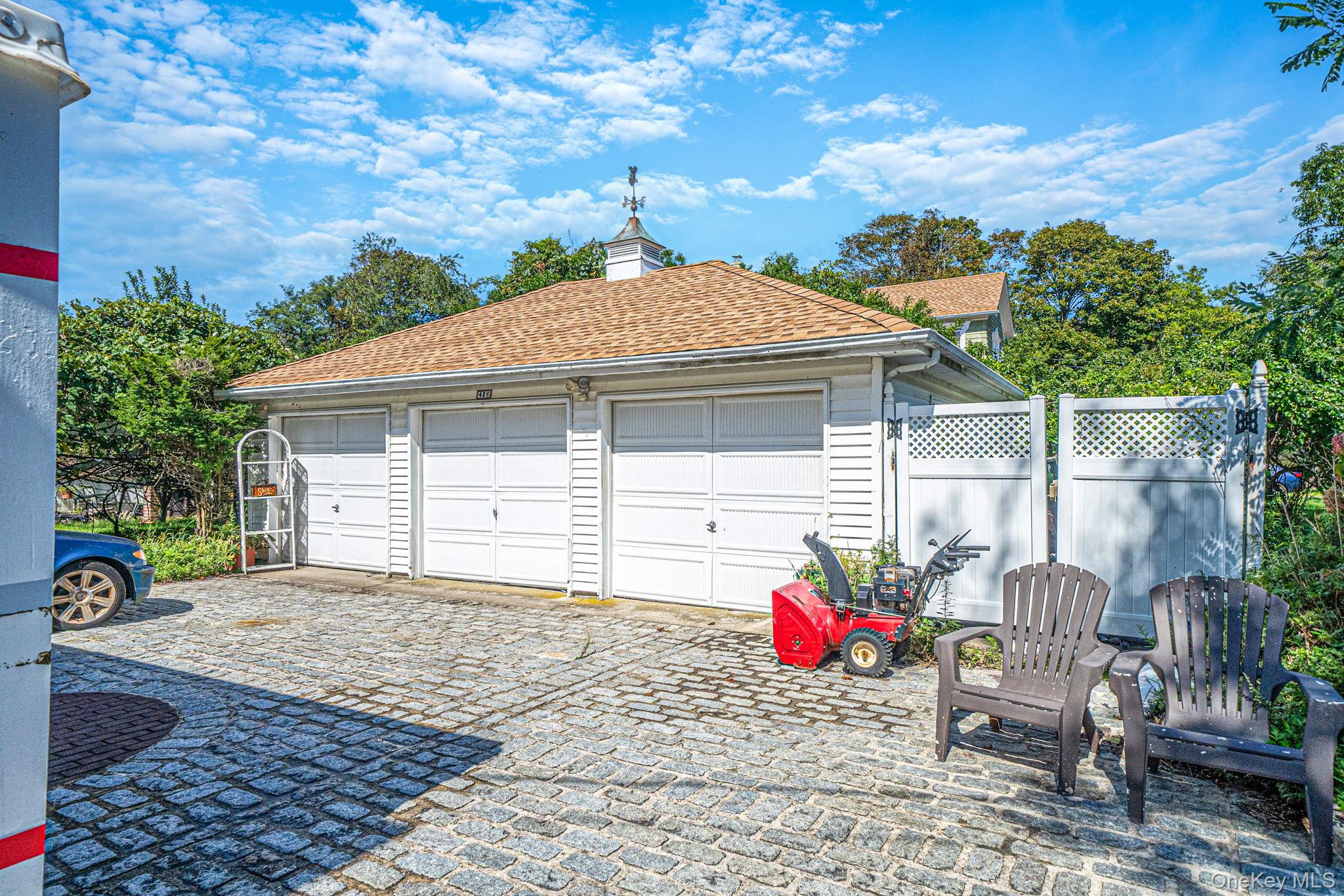 436 Bay Avenue – For Sale photo 39