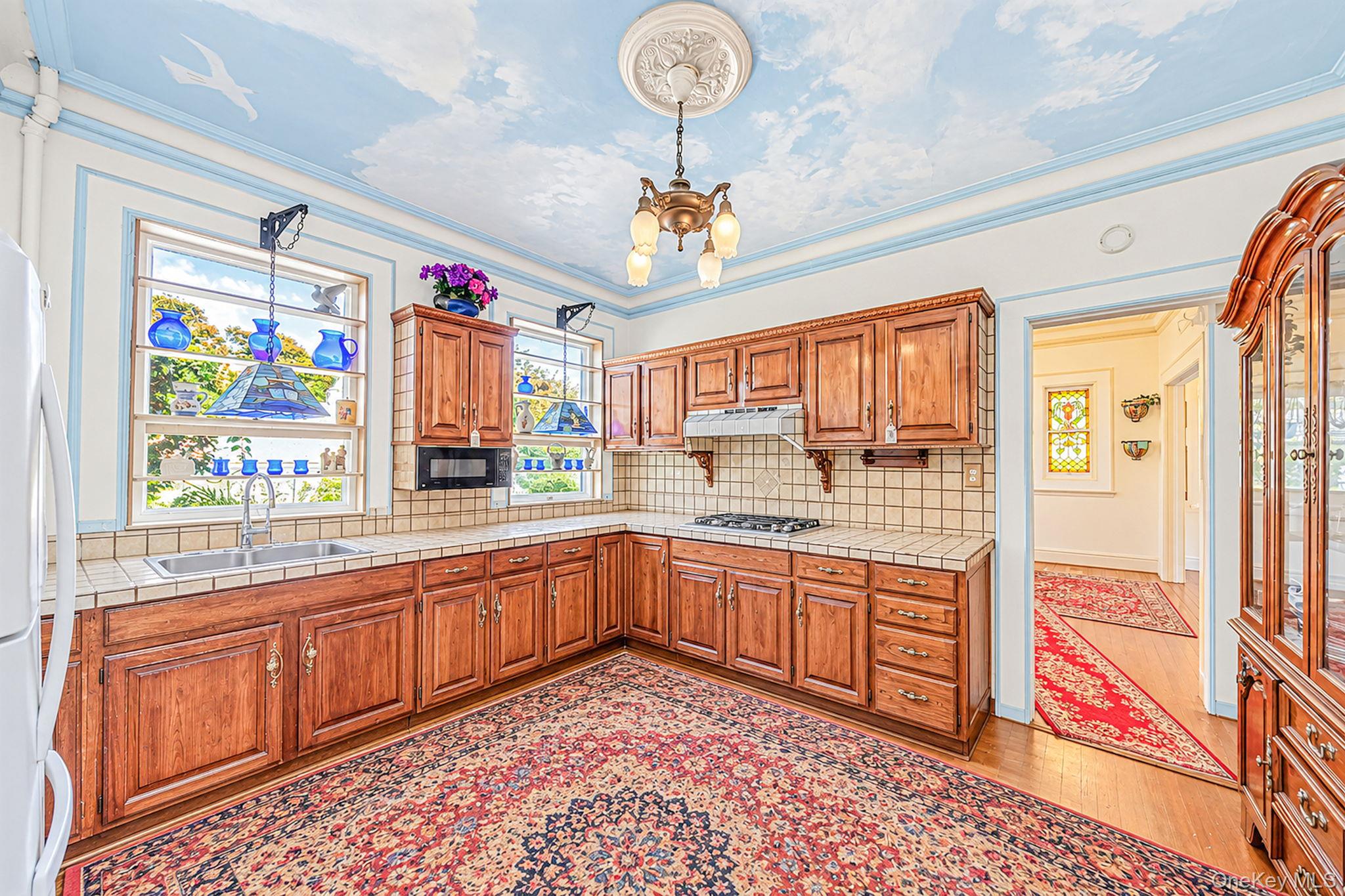436 Bay Avenue – For Sale photo 9