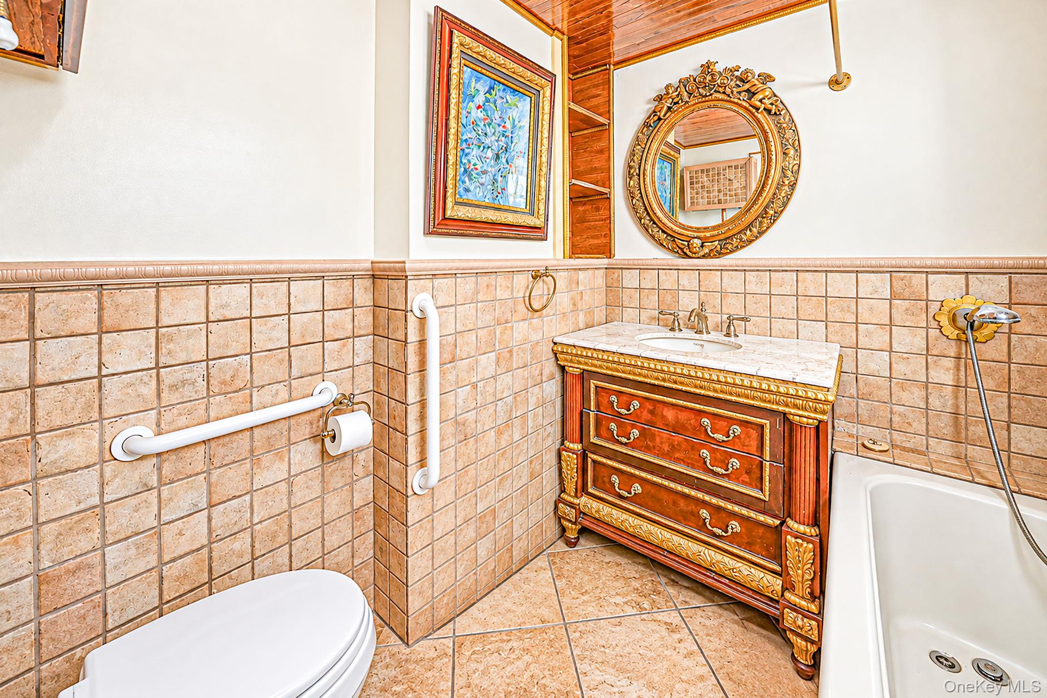 436 Bay Avenue – For Sale photo 17
