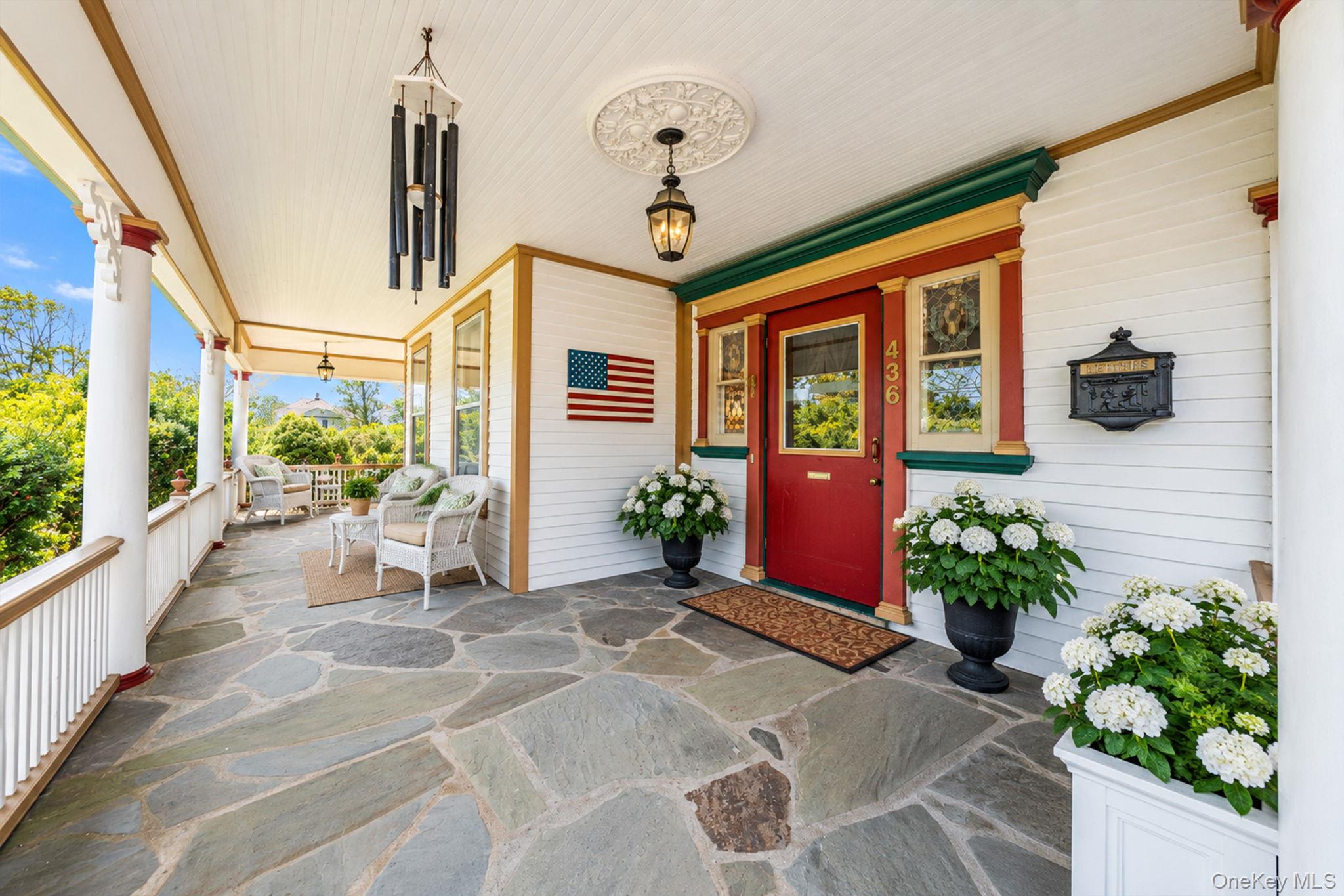 436 Bay Avenue – For Sale