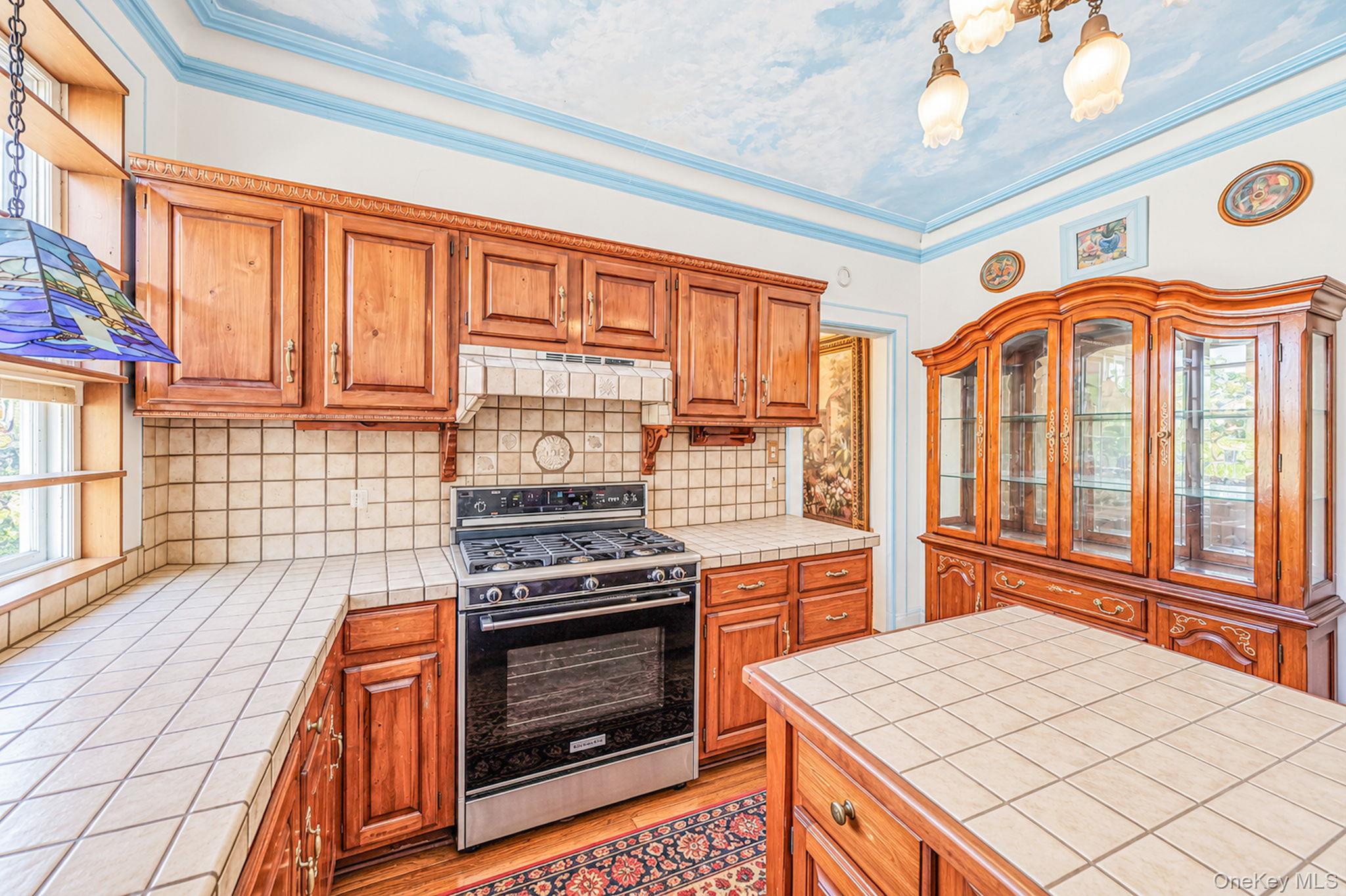 436 Bay Avenue – For Sale photo 11