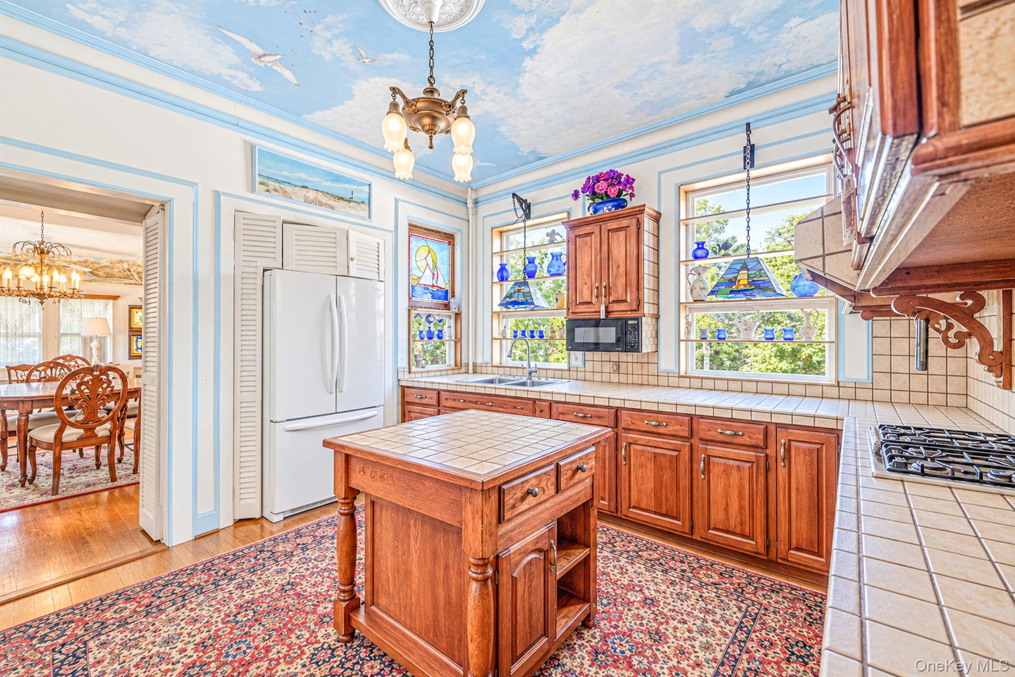 436 Bay Avenue – For Sale photo 10