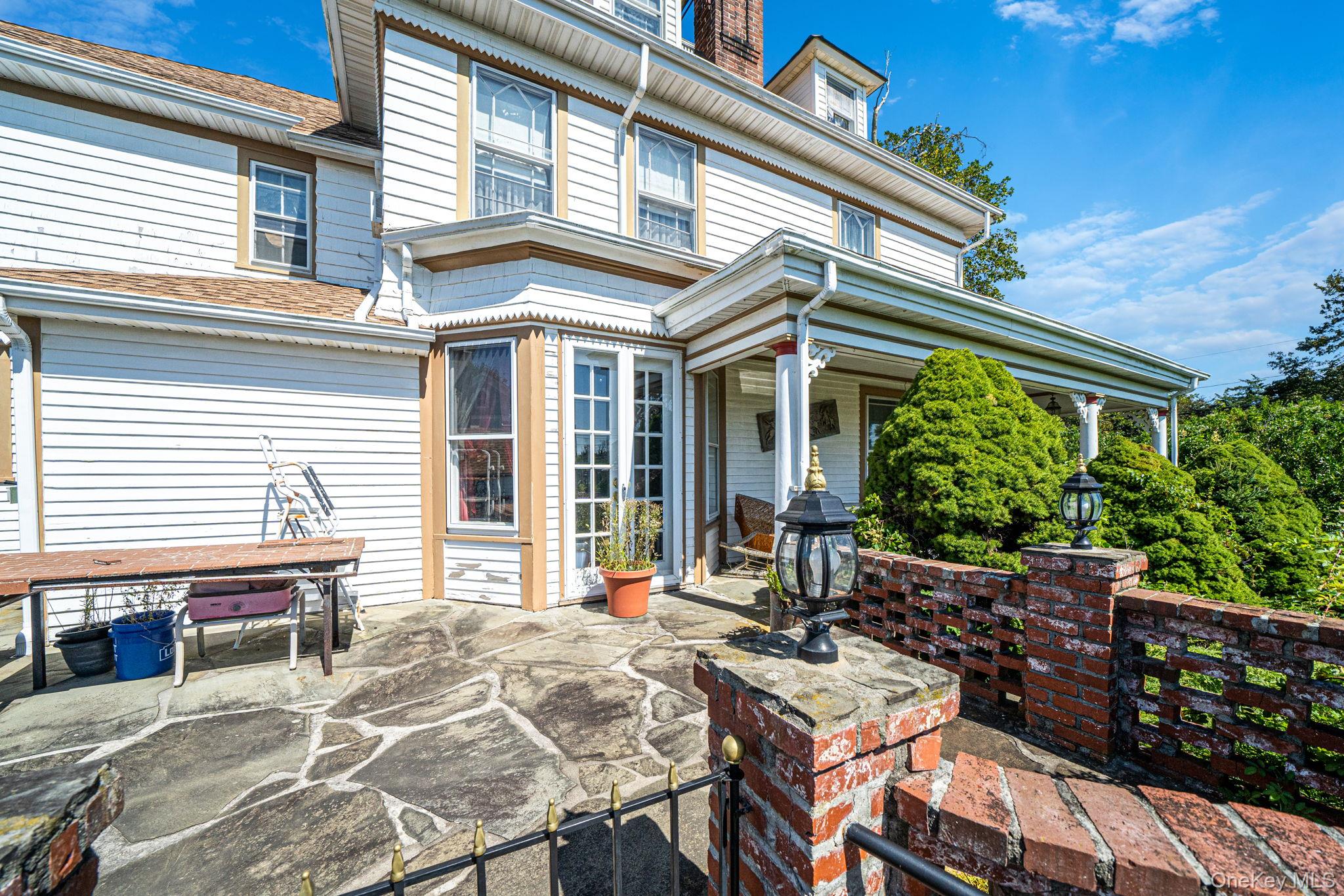436 Bay Avenue – For Sale photo 32