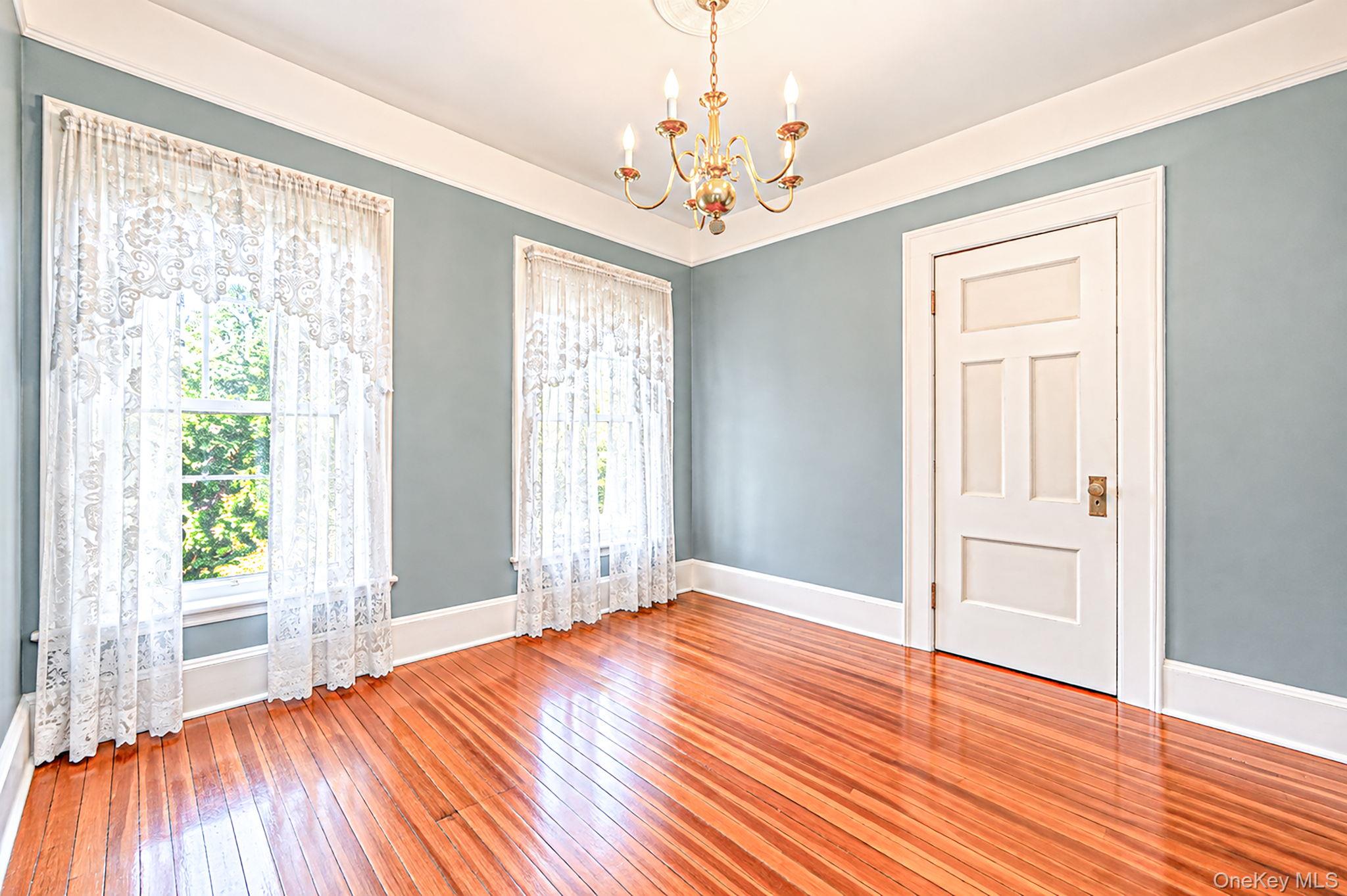 436 Bay Avenue – For Sale photo 30