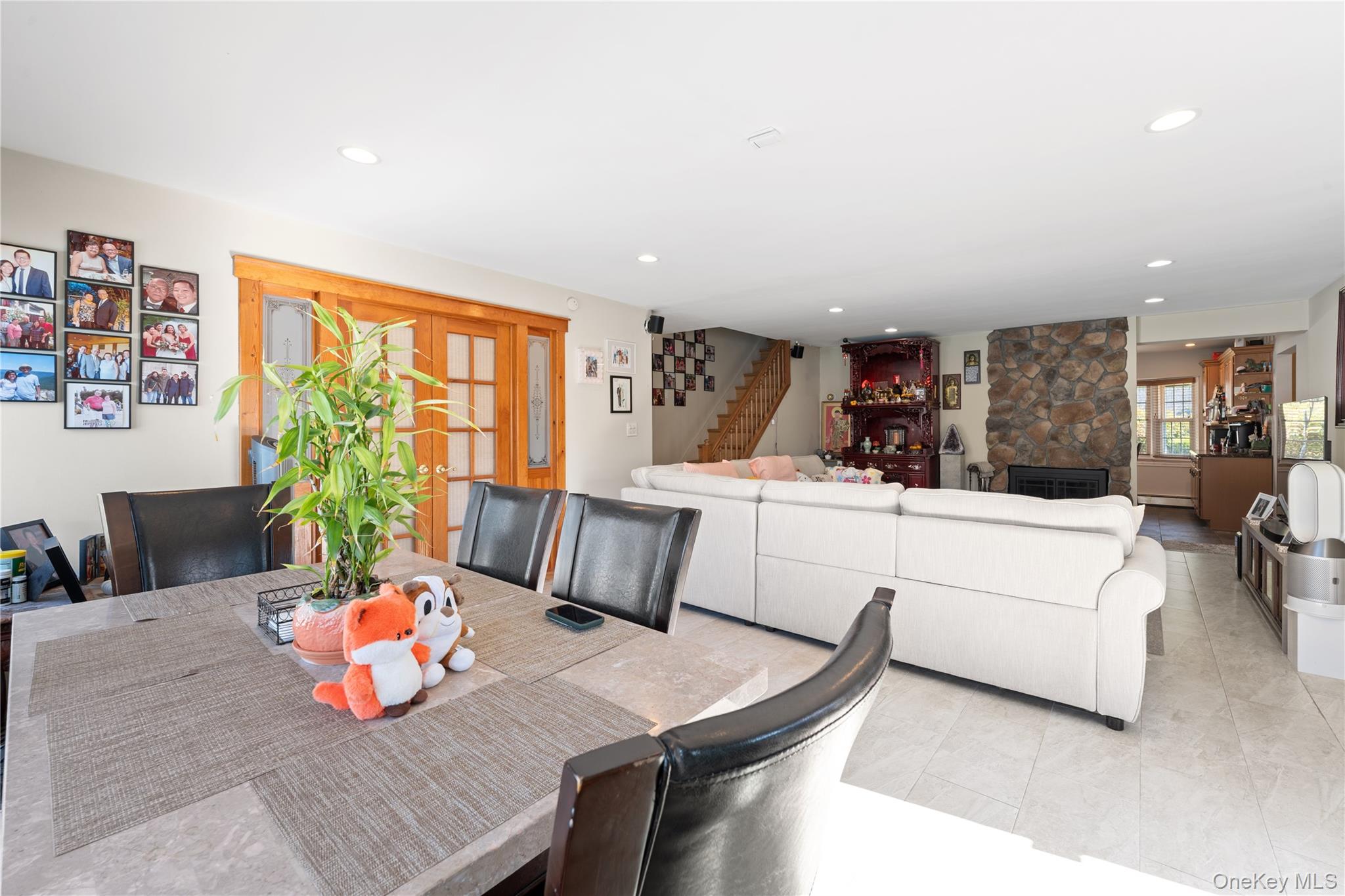 27 Eden Lane – For Sale photo 5