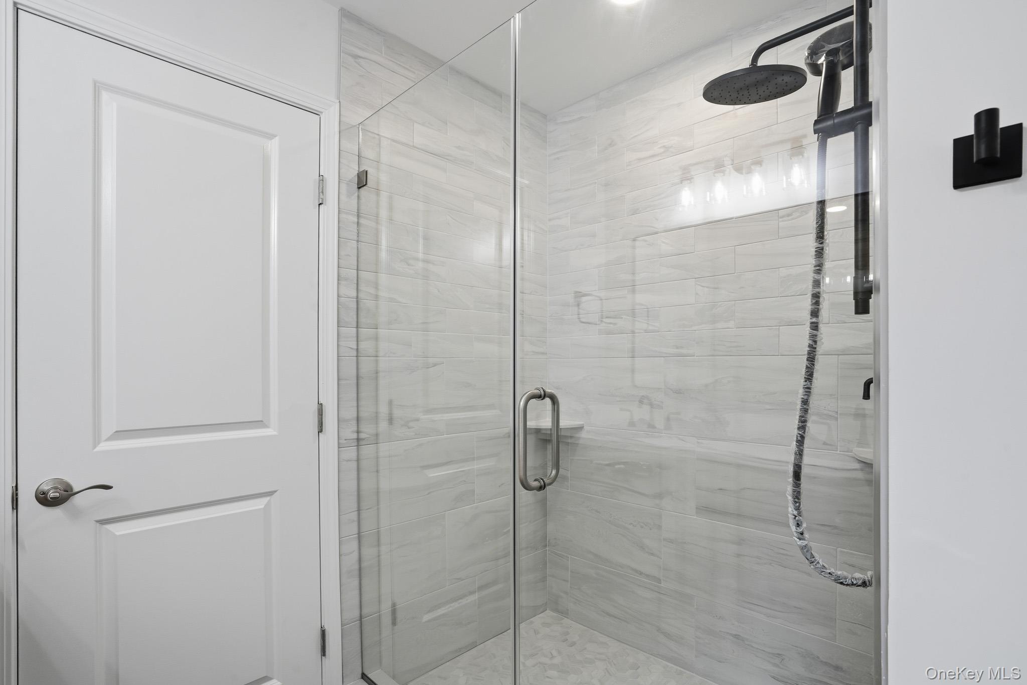 155 S Quaker Lane – For Sale photo 20