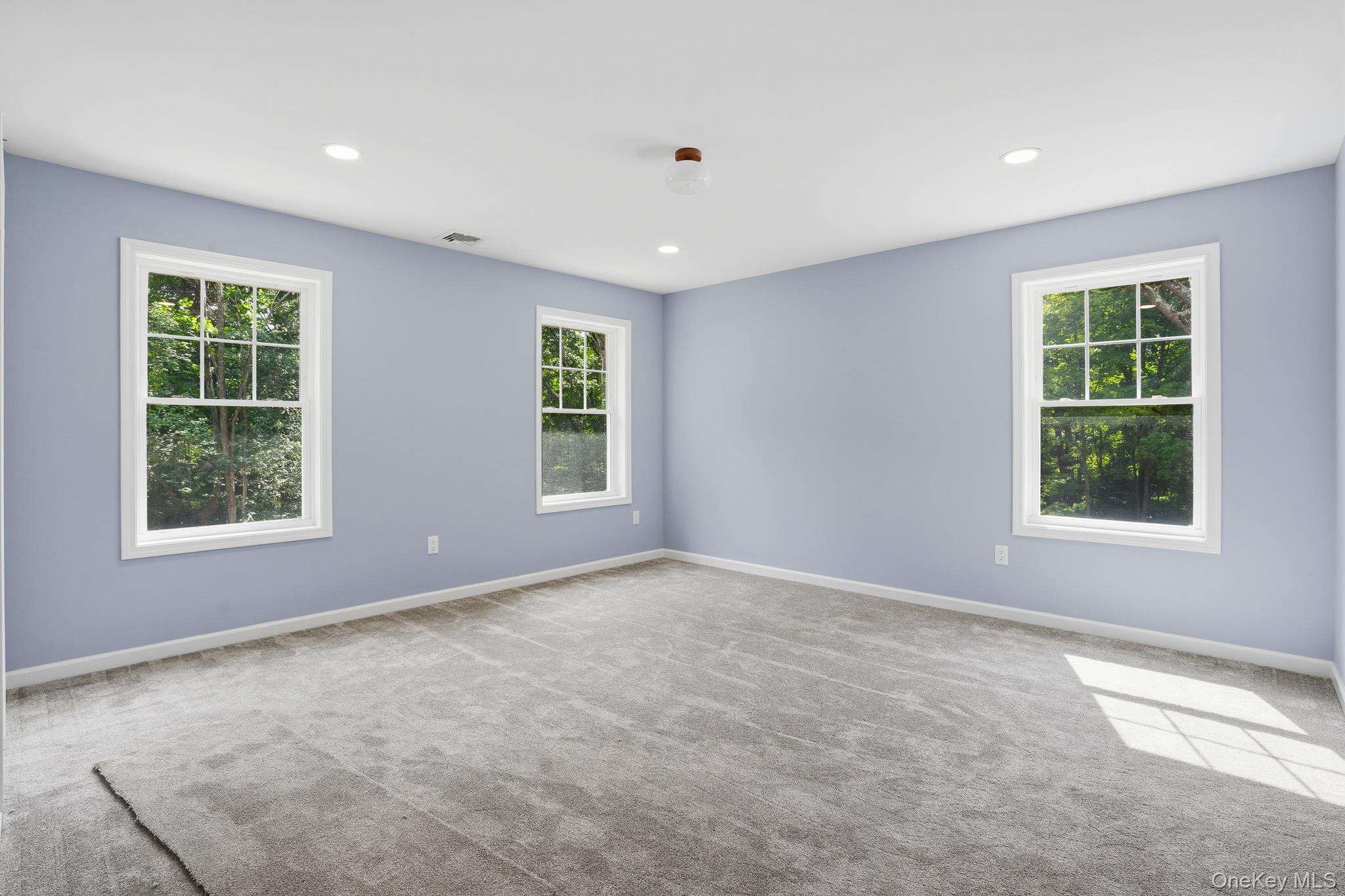155 S Quaker Lane – For Sale photo 17