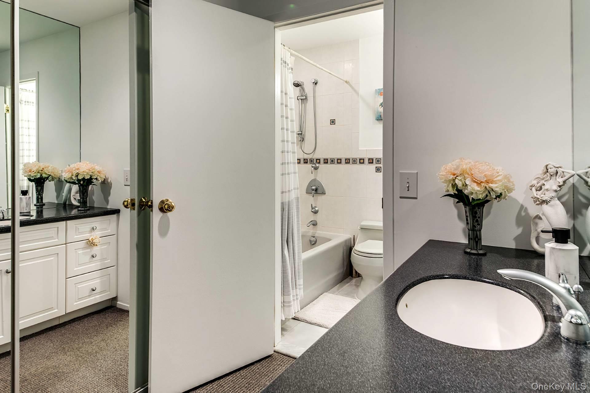 196 Treescape Drive, Unit 5D photo 15