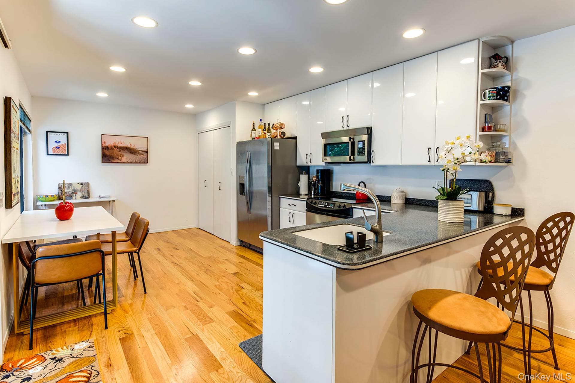 196 Treescape Drive, Unit 5D photo 10