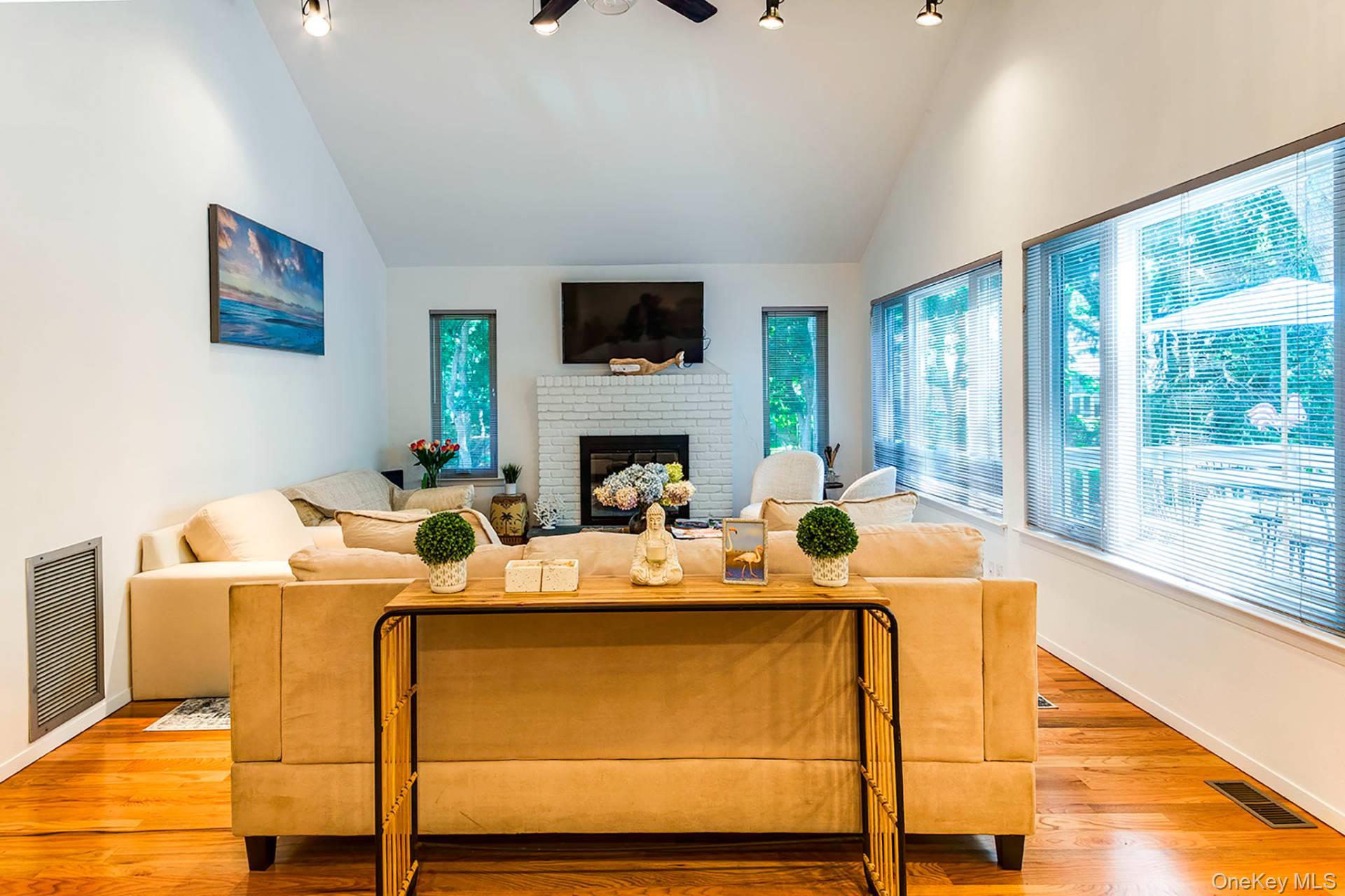 196 Treescape Drive, Unit 5D photo 6