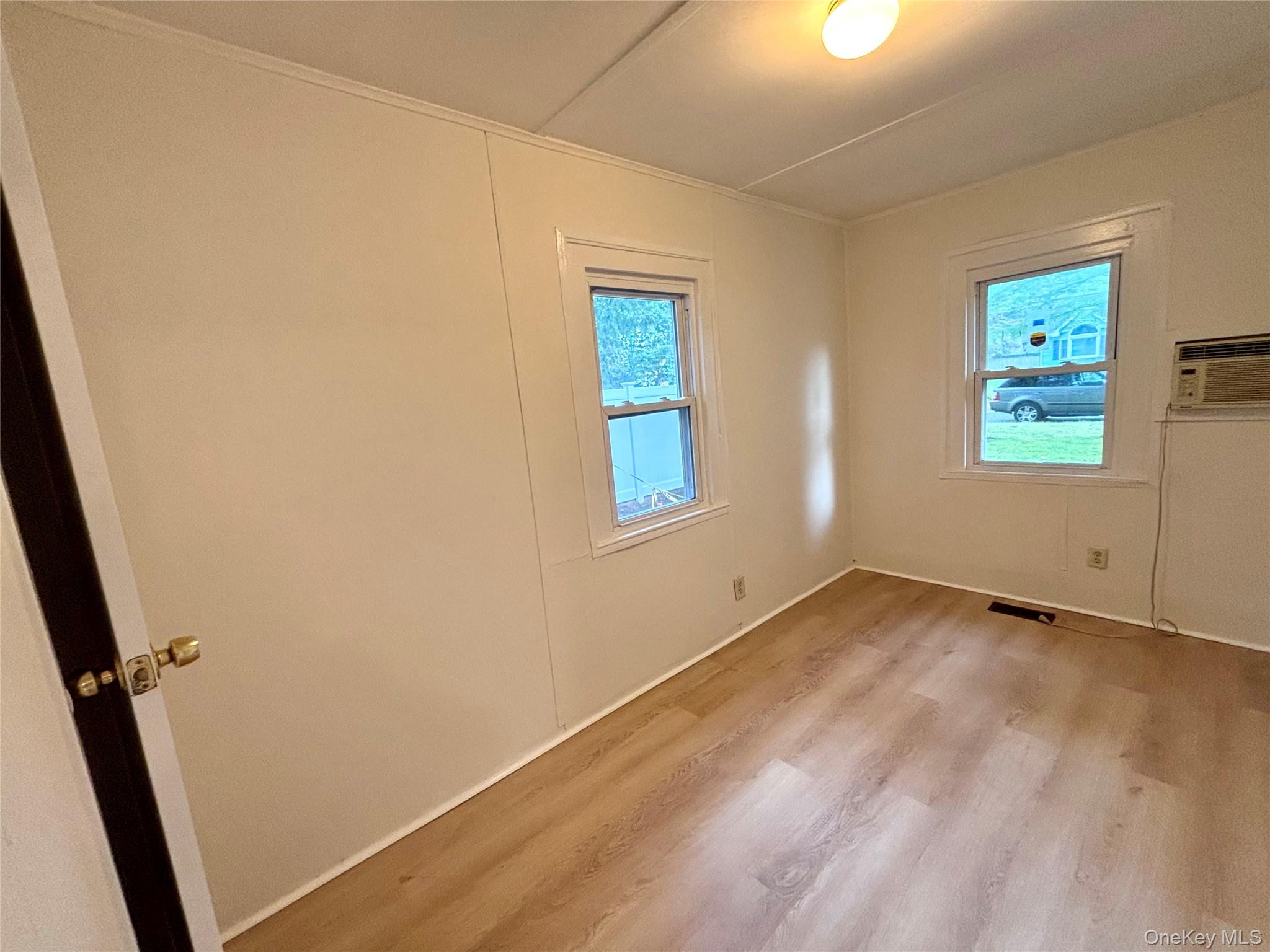 103 Maple Street S – For Sale photo 7