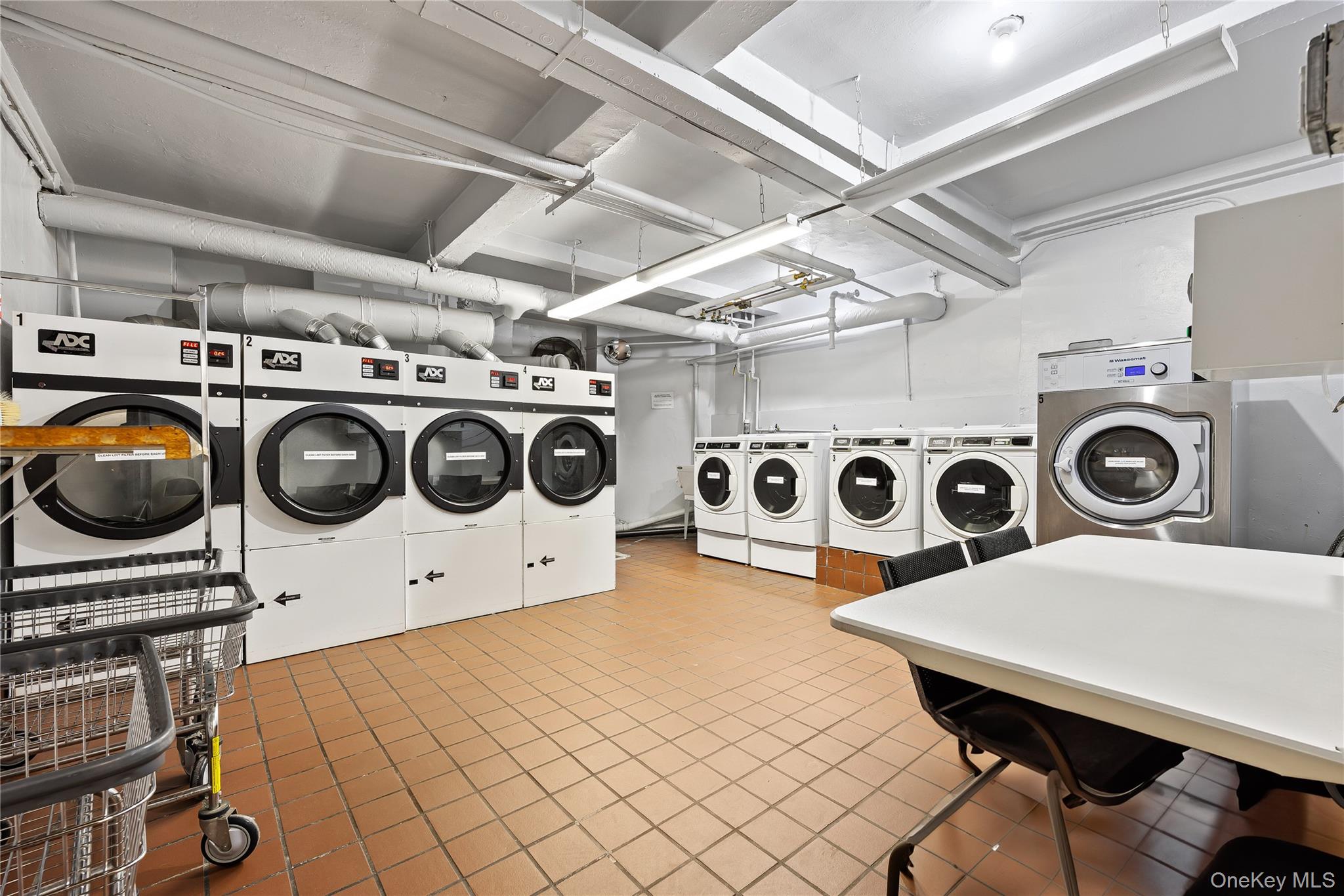 35-35 75th Street, Unit 401 photo 11