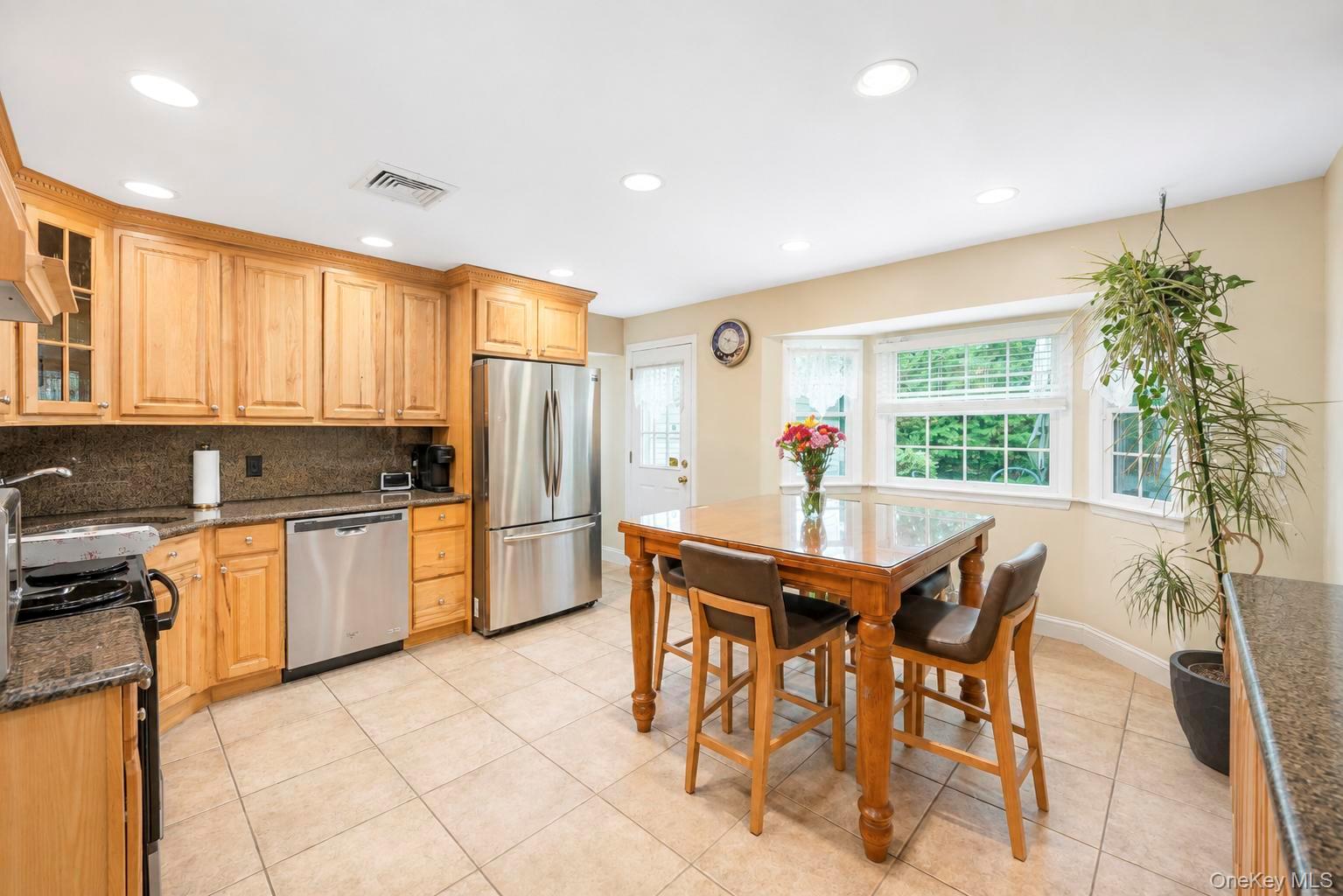 124 Bayview Drive – For Sale photo 5