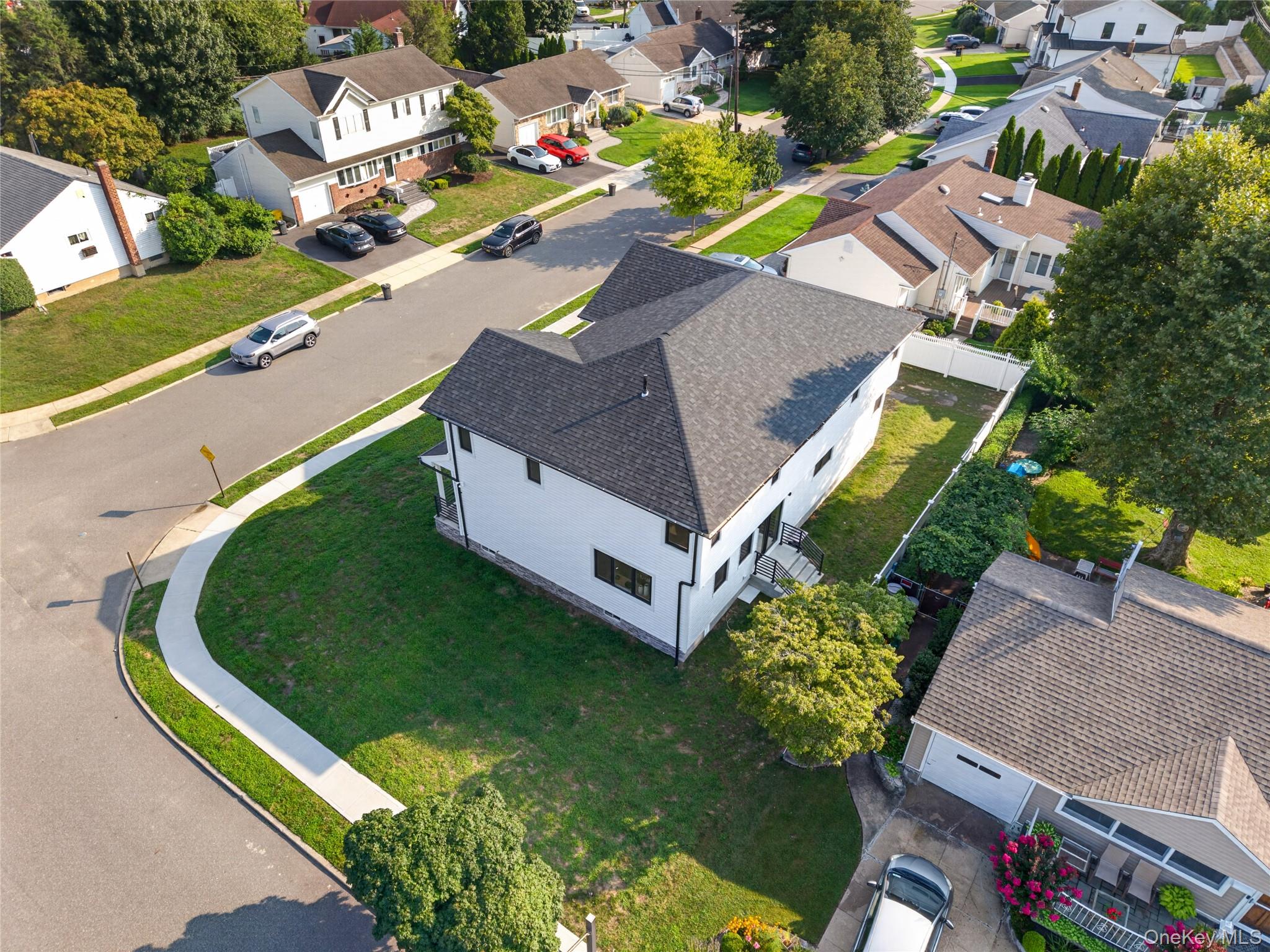 2 Lee Place – For Sale photo 31