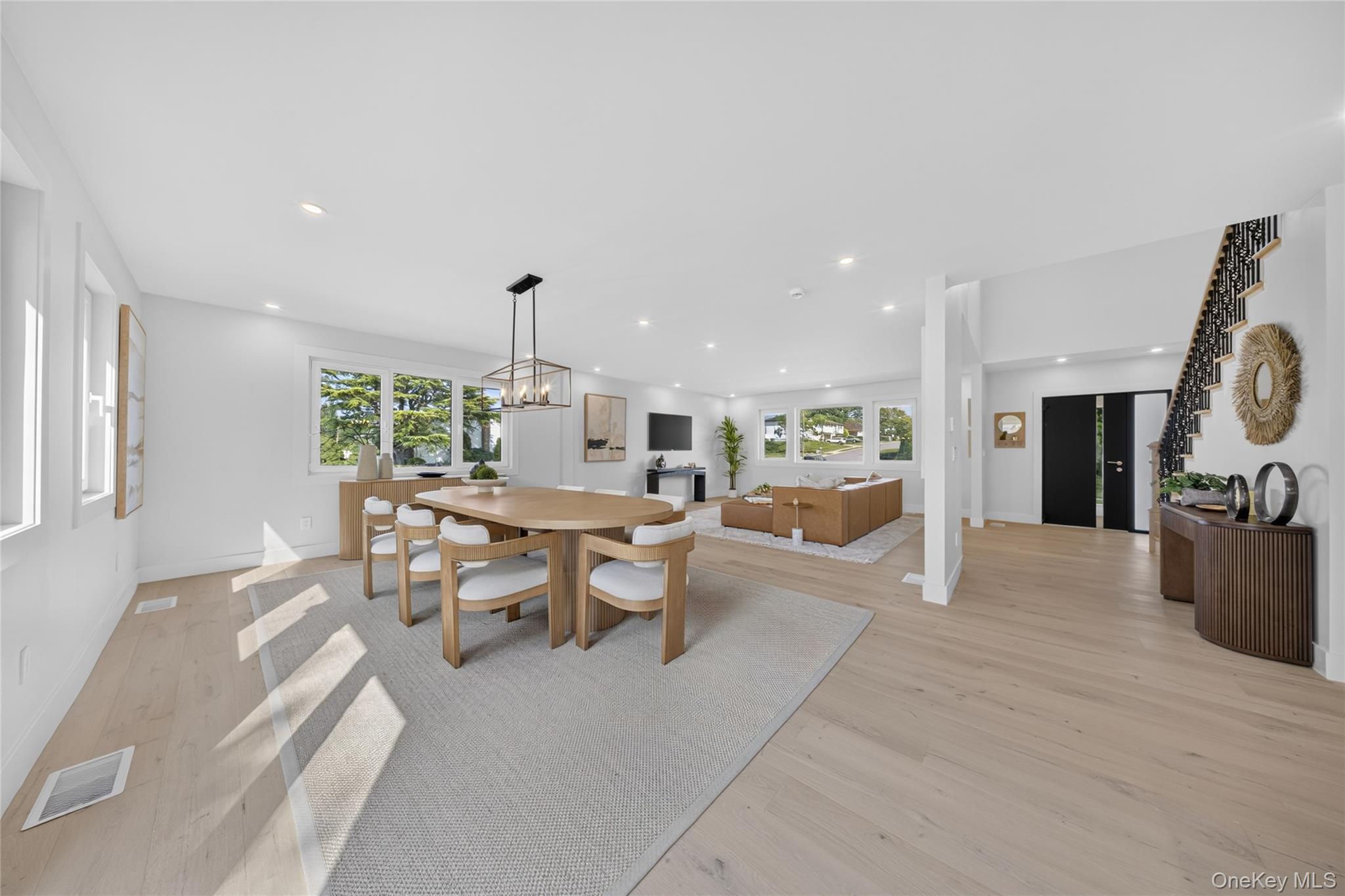 2 Lee Place – For Sale photo 9