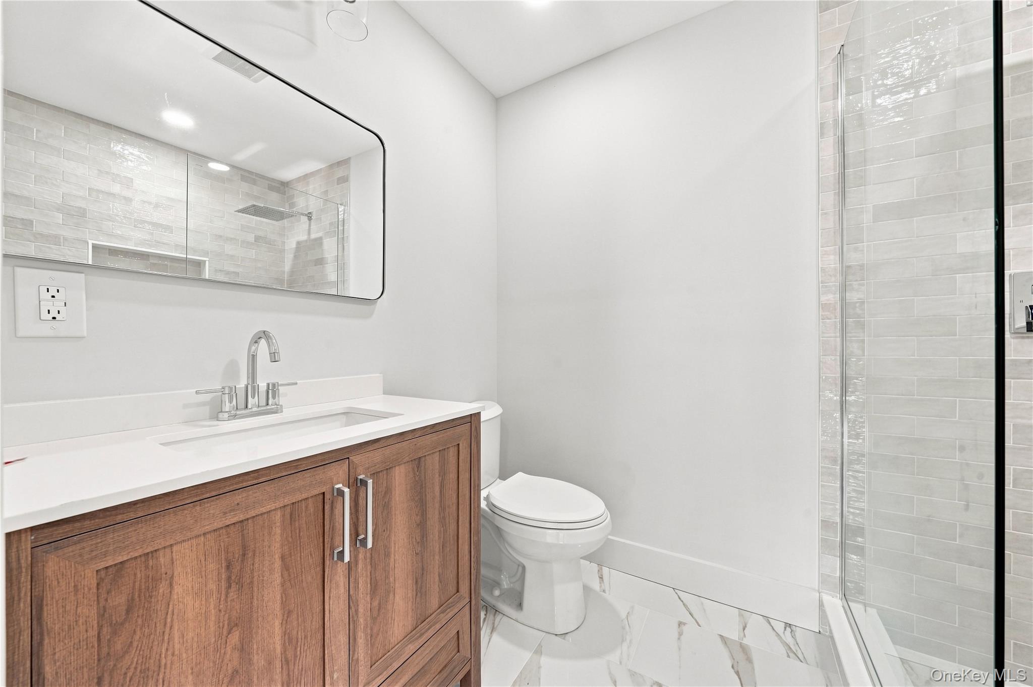 13 Campbell Lane – For Sale photo 22