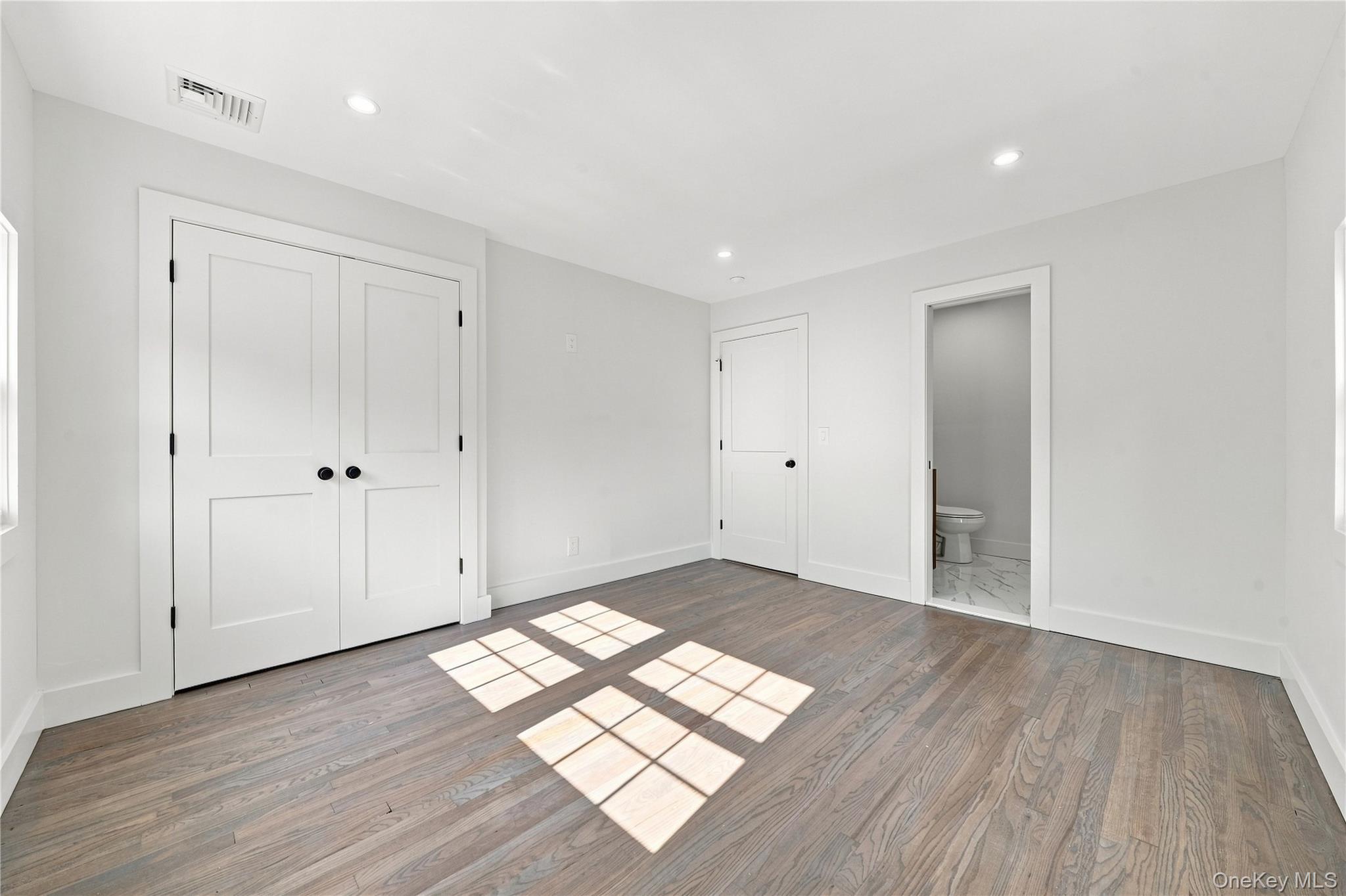 13 Campbell Lane – For Sale photo 21